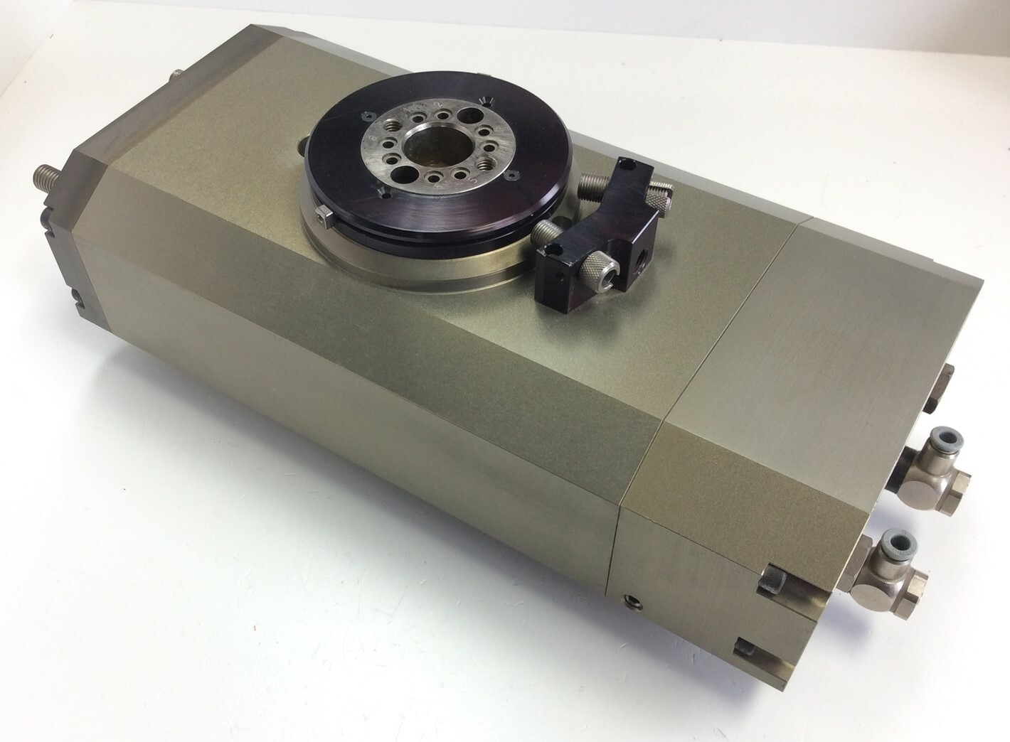 Schunk OSE-B57/1 Pneumatic Rotary Actuator, Swivel Angle: 0-90 Degrees