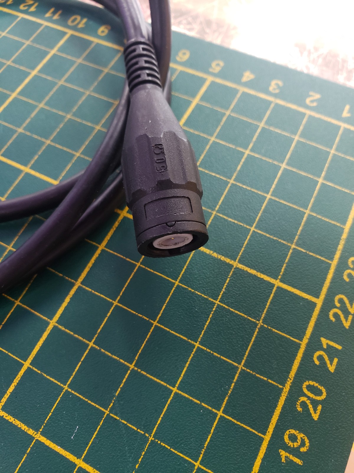 Fluke 80i-500s AC Current Clamp Probe 1A to 500A RMS 5Hz TO 10kHz 600V Cat Use