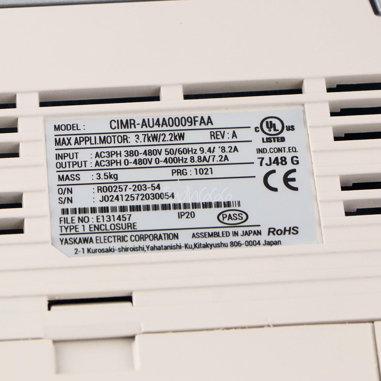 1PC NEW YASKAWA A1000 AC Drive CIMR-AU4A0009FAA Frequency converter