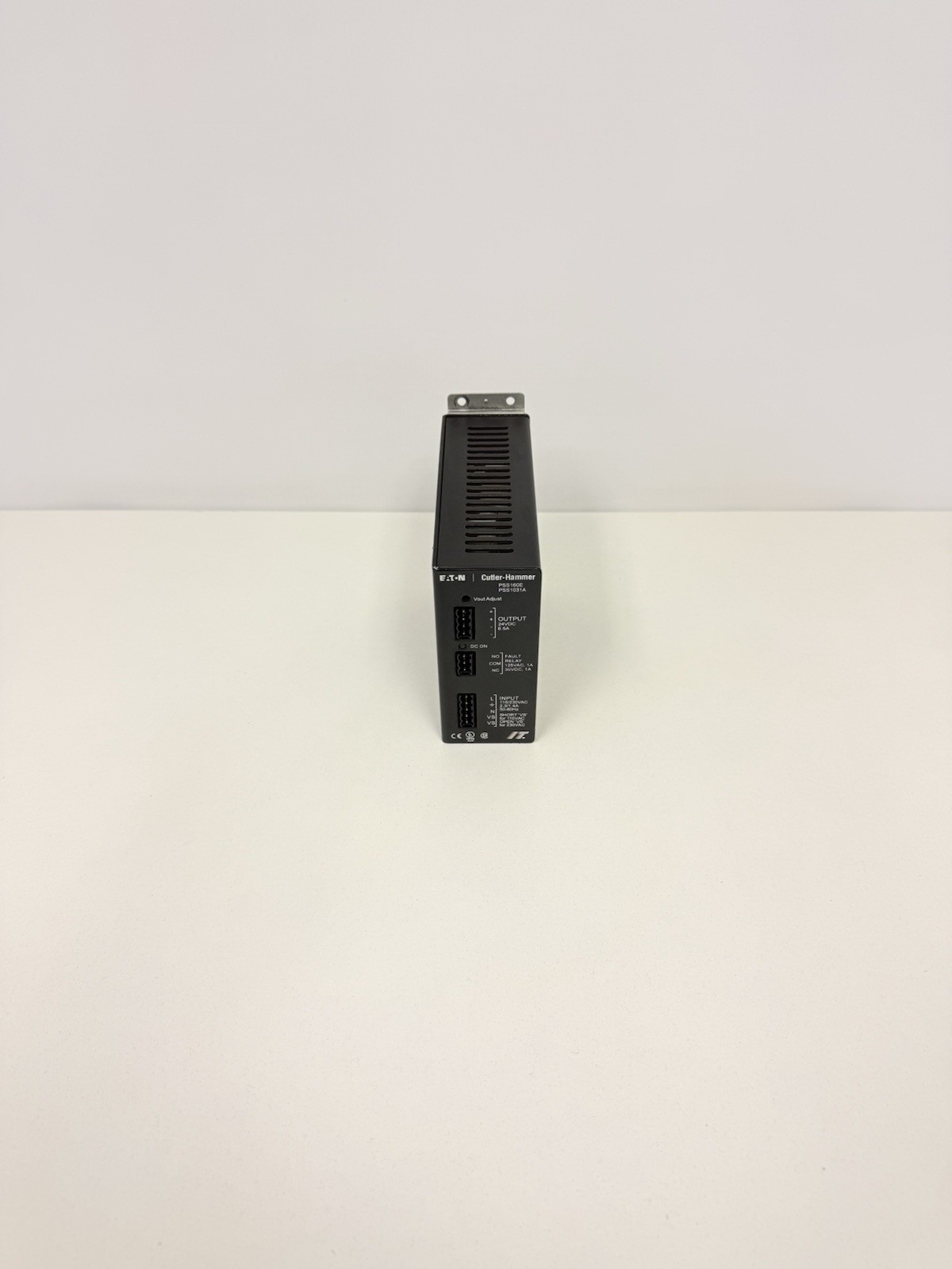 EATON CUTLER-HAMMER PSS160E PSS1031A POWER SUPPLY SWITCHER