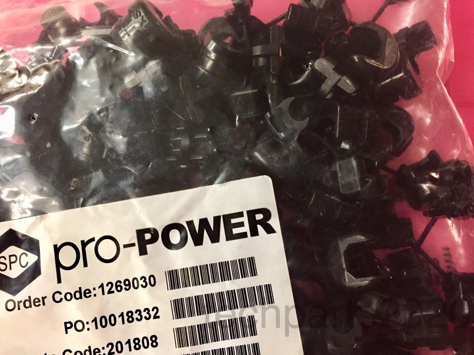 Lot of 20pcs ProPower/Heyco/SPC 6P3 Snap-in Strain Relief Bushing (SR-6P3)