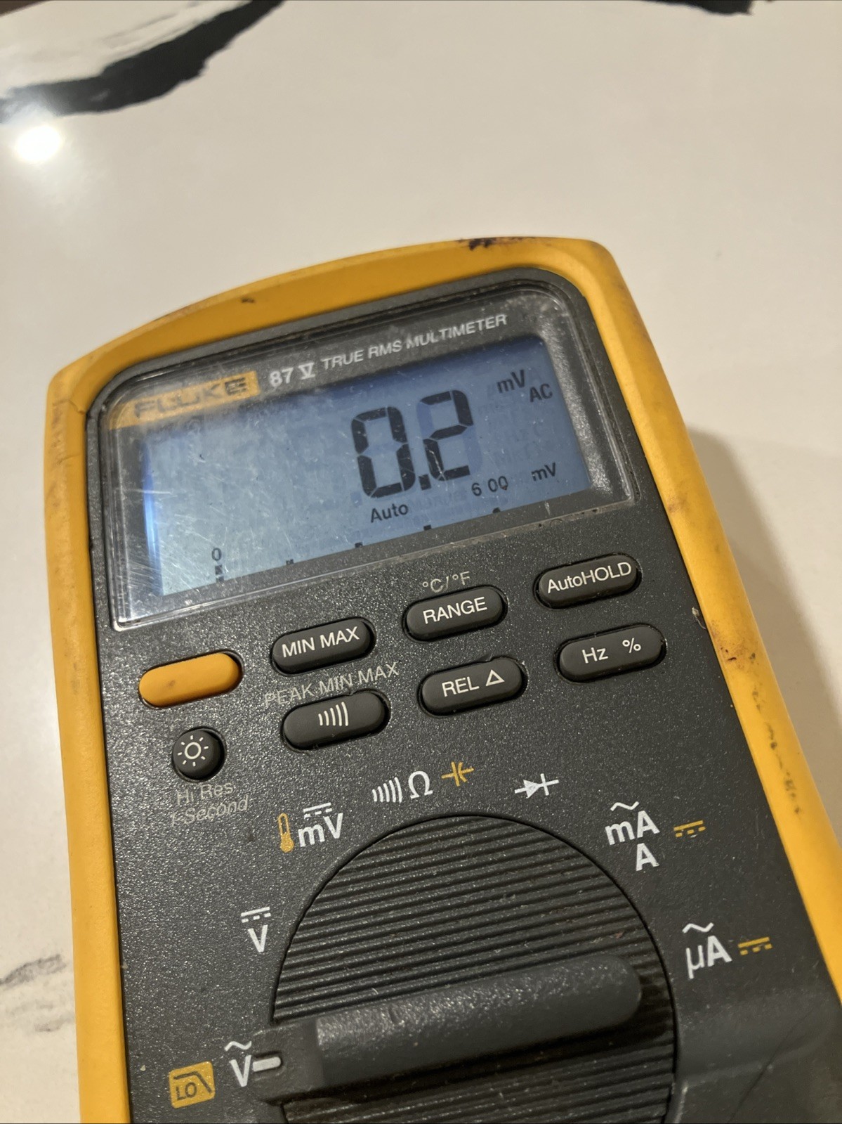 Fluke FLUKE 87-V Handheld Multimeter