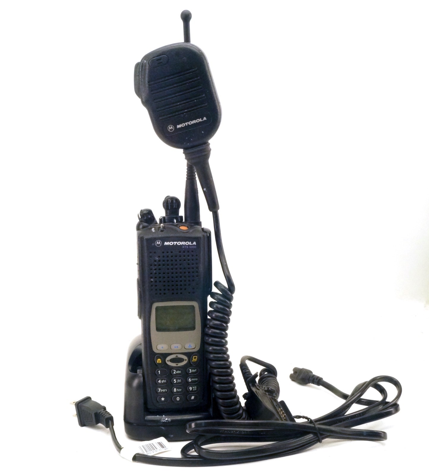 Motorola XTS5000 Model III 700/800MHZ P25 Digital Radio Charger/Battery/Mic LotA