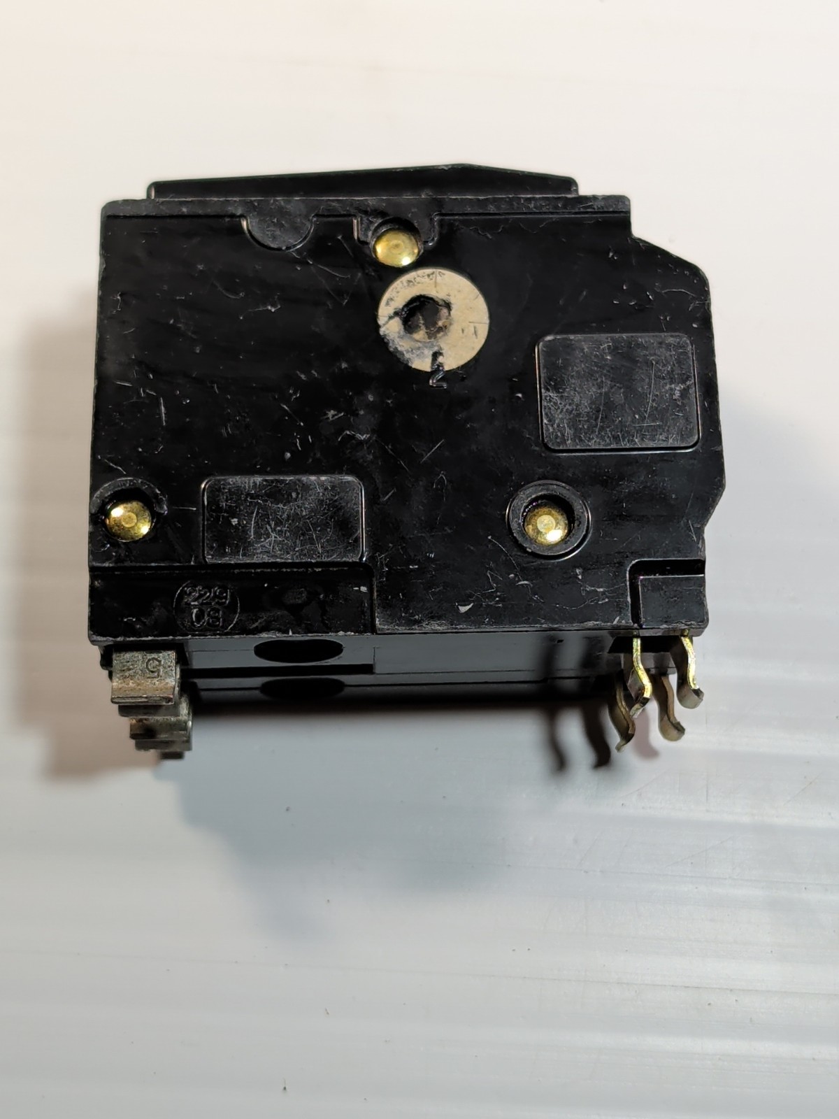 SQUARE D QO240 40 Amp 2 Pole 120/240 Volt Plug-In Circuit Breaker