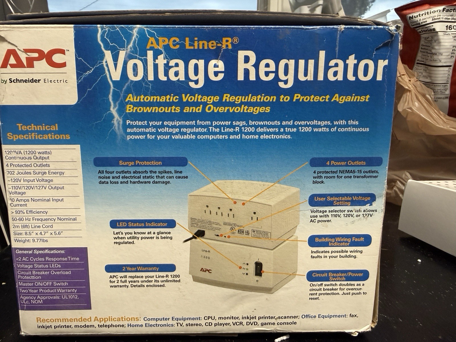 APC Line-R LE1200 1200VA/1200W Voltage Regulator 120V AVR Surge 4 Outlets