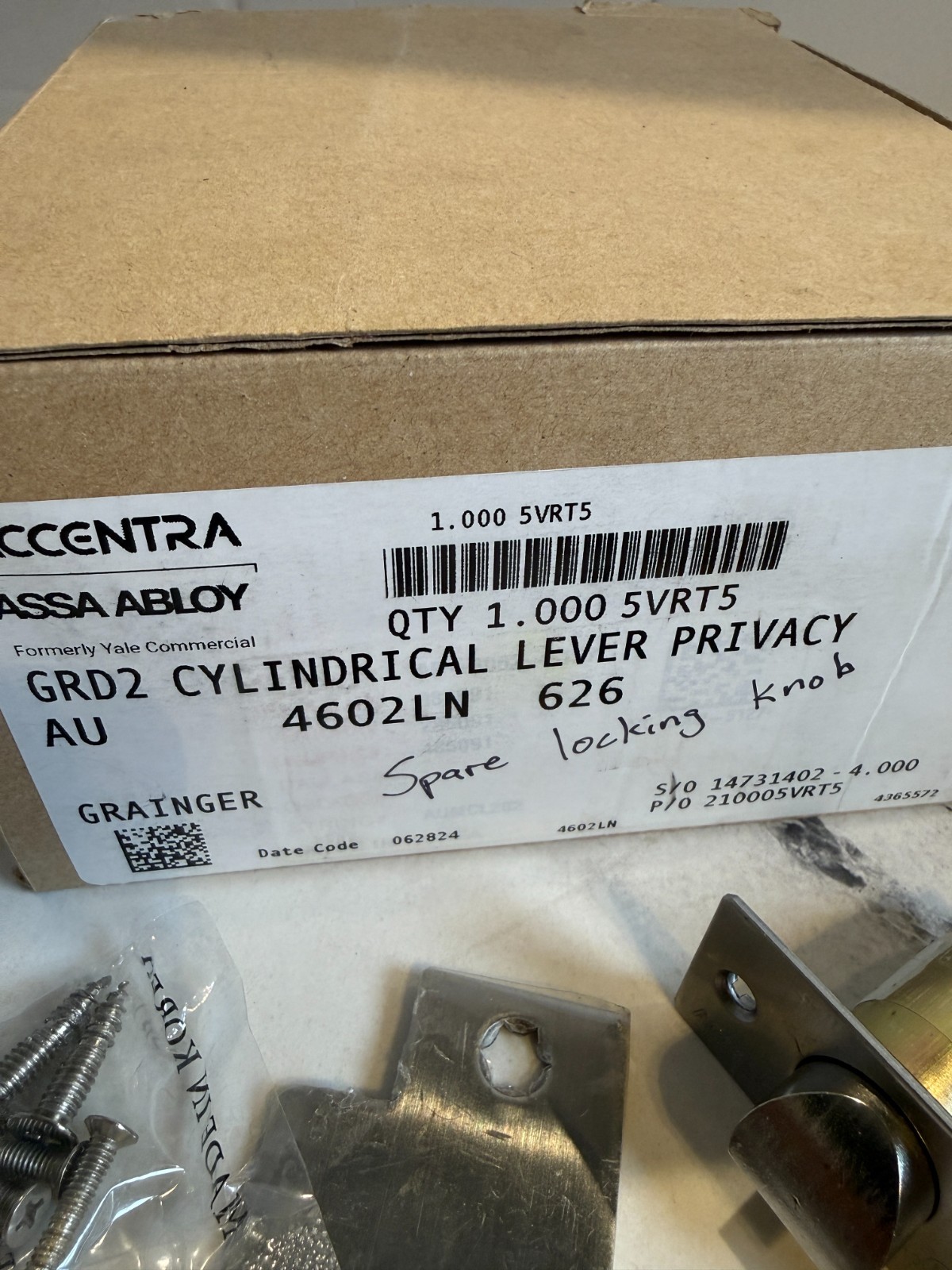 Accentra Assa Abloy 4602LN 626 AU Grade 2 Cylindrical Lever Privacy Lockset