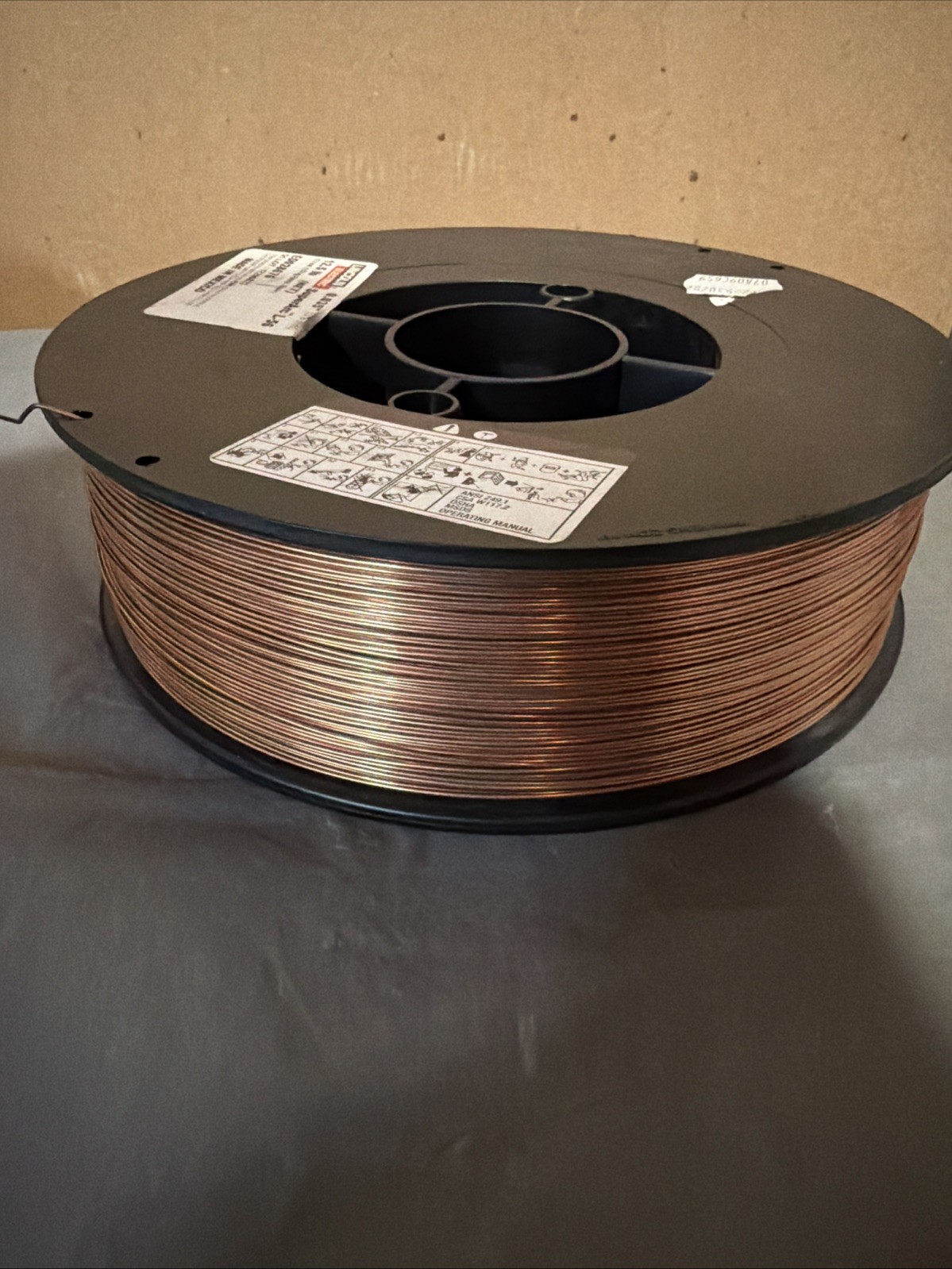 LINCOLN ELECTRIC ED028676: 12.5LB Spool SuperArc L-56 0.035″ MIG Welding Wire