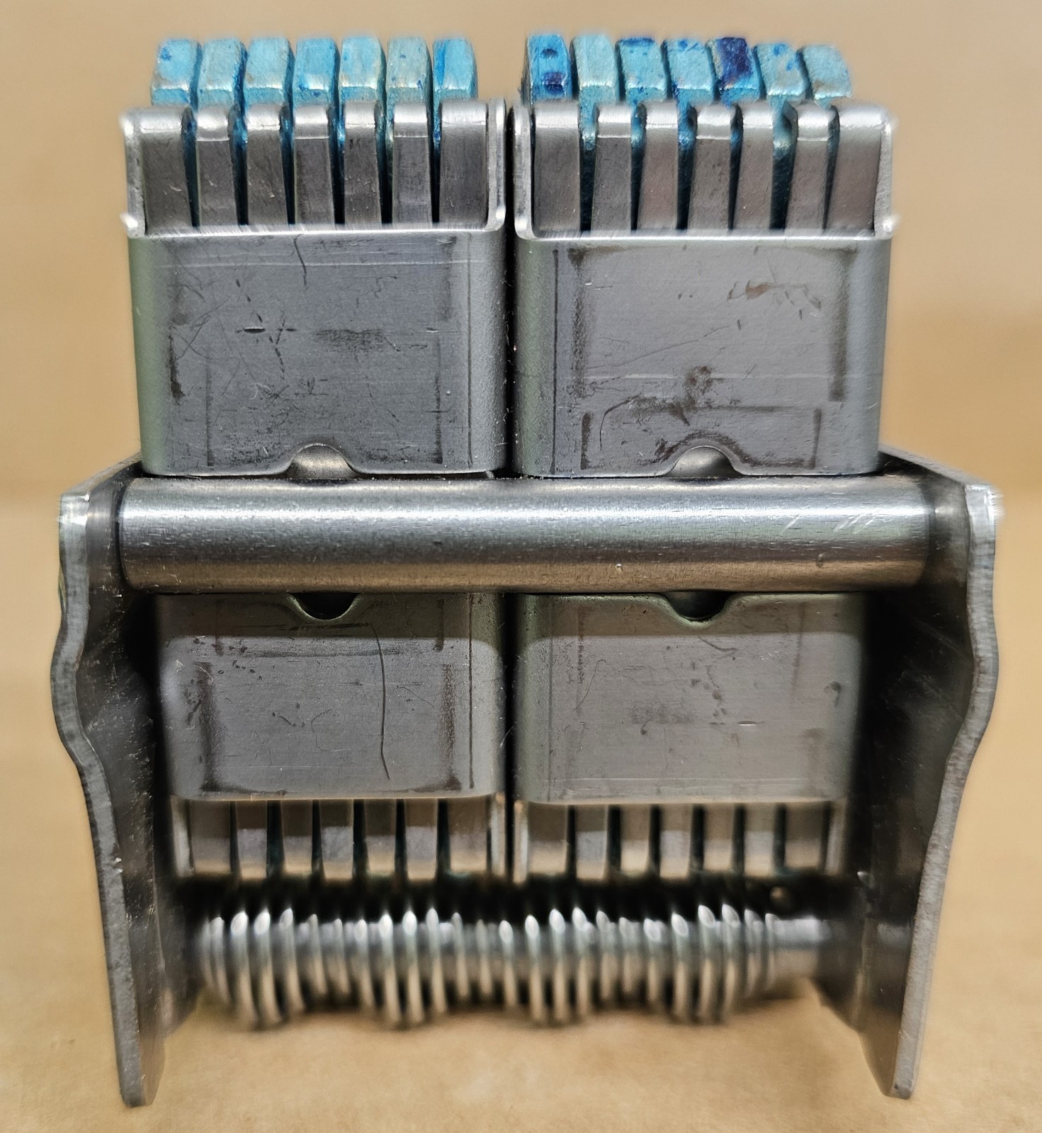MAGNUM DS FINGER CLUSTER 2A10898G10