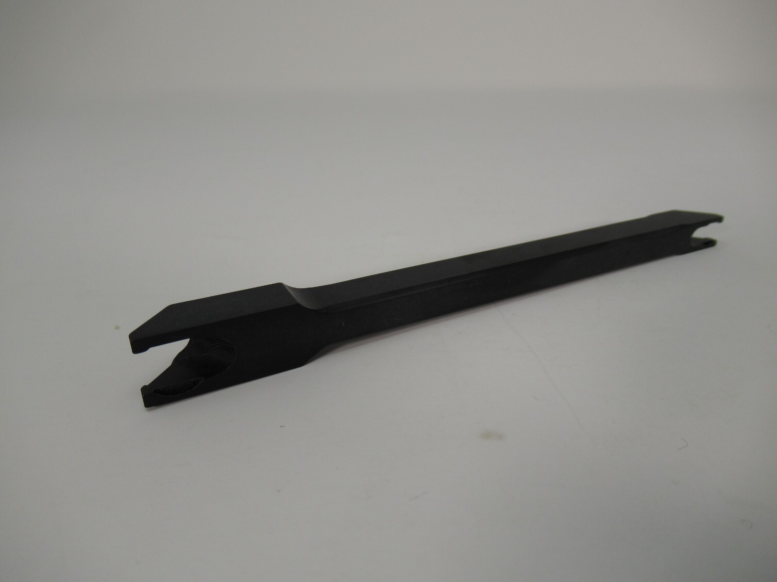 Clamp Sleeve Installation Tool, Plastic, 1/8″ or 1/4″ tubing, Part # DCI 8060
