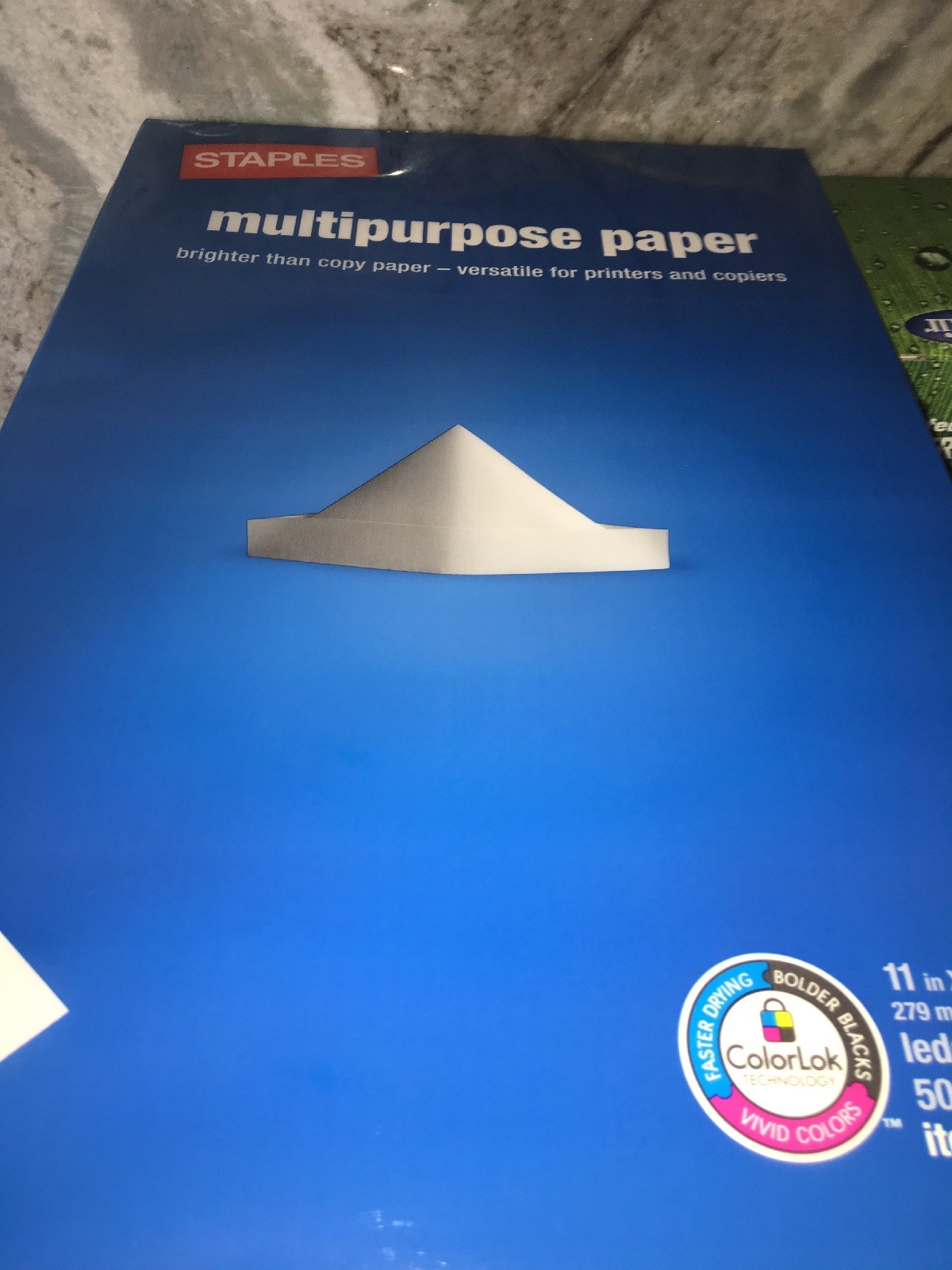 Staples Multipurpose 11 x 17 White Ledger Copy Paper, 500 Sheets (1 Pack)