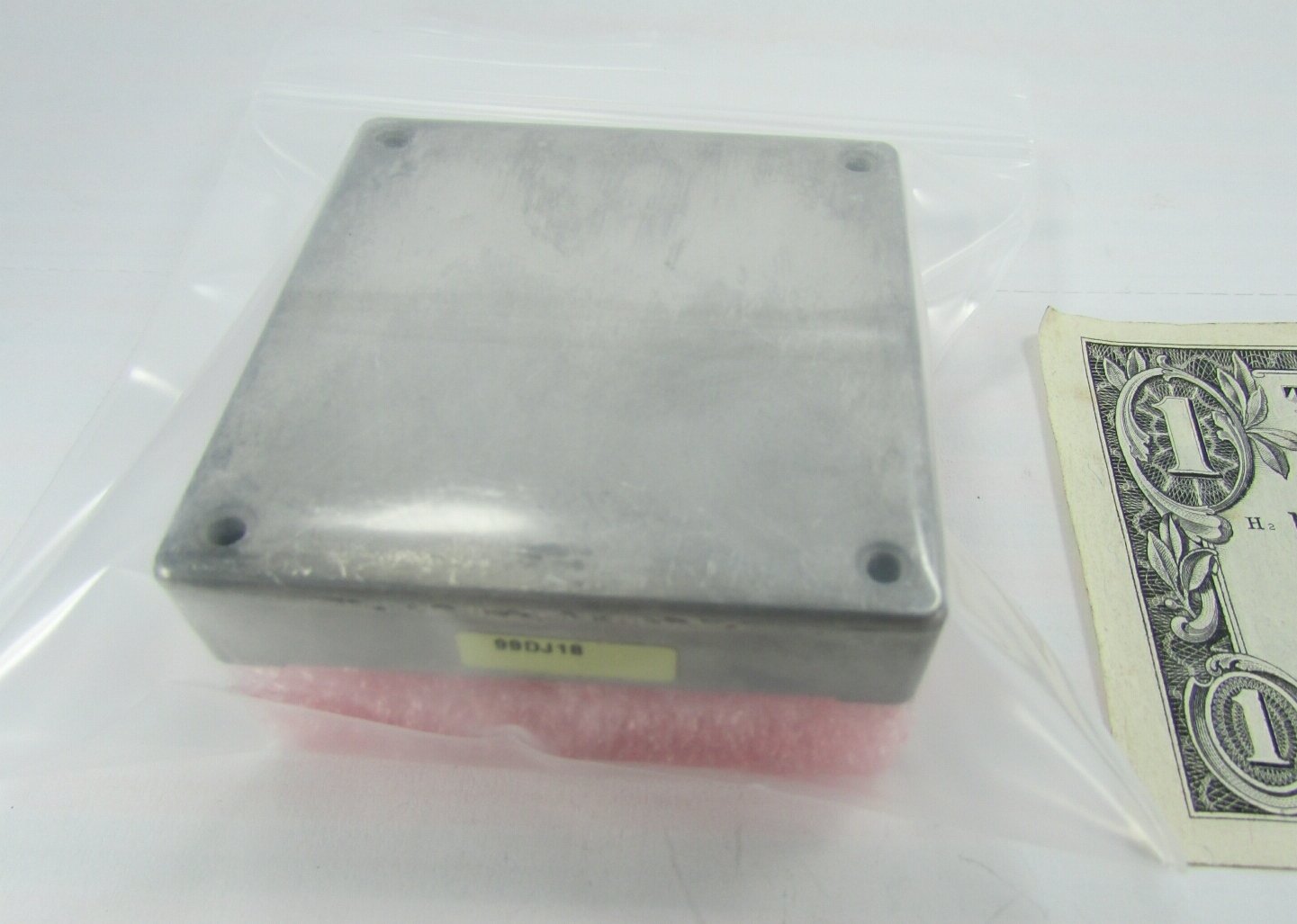 New Lucent Voltage Converters DC 36-75V 2.2A In, DC 3.3V 20A Out 66W JAHW100F1
