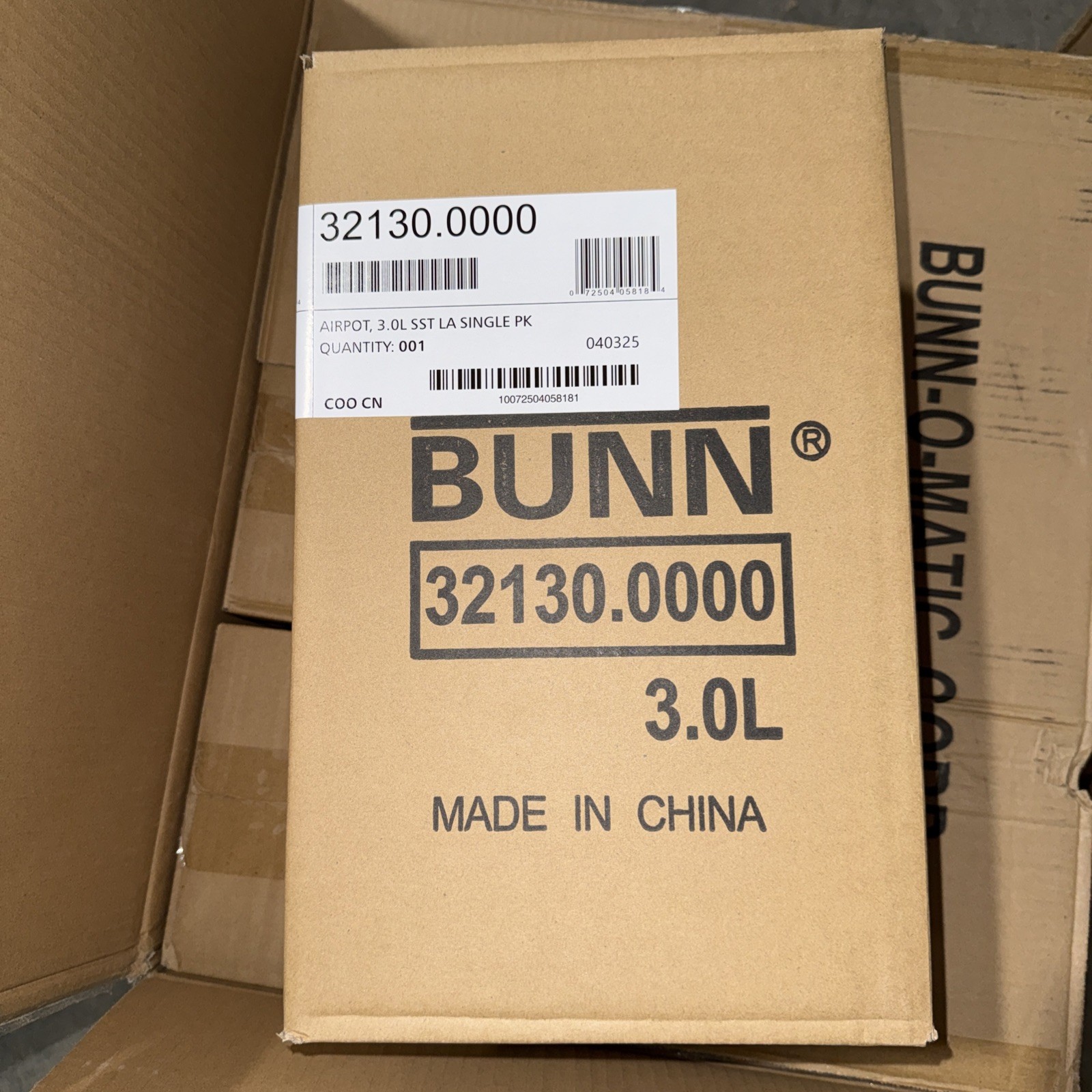 Bunn 3.0L Brew-Thru Lever Action Insulated Coffee Airpot