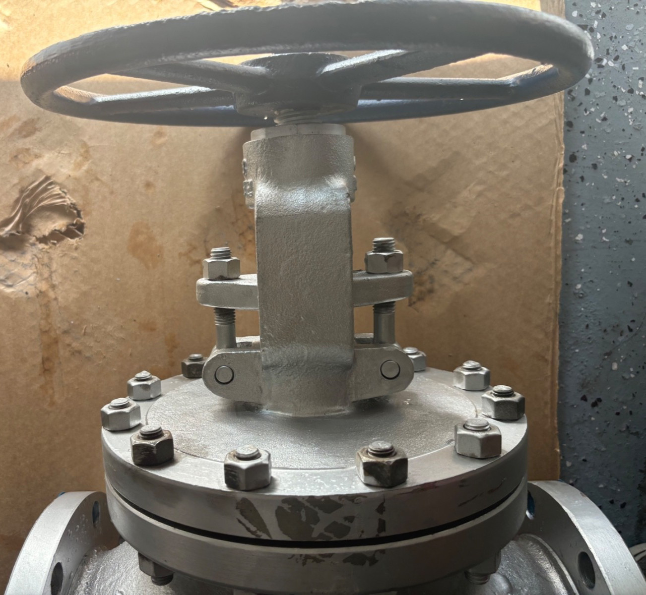 Sharpe WCB Globe Valve 6” 150# Flange Fig #45114 Stellite Seat (NEW) open box