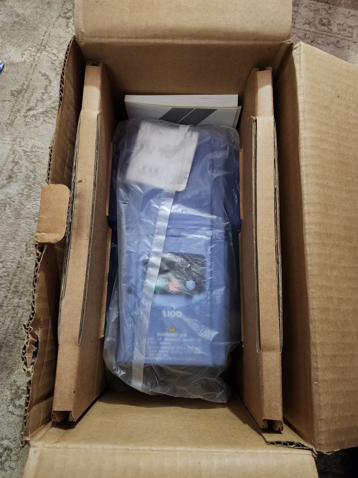 Hitachi L100-075HFU Inverter VFD 400V 3PH 7.5 kW 10 HP 380-460 16A NEW OLD STOCK