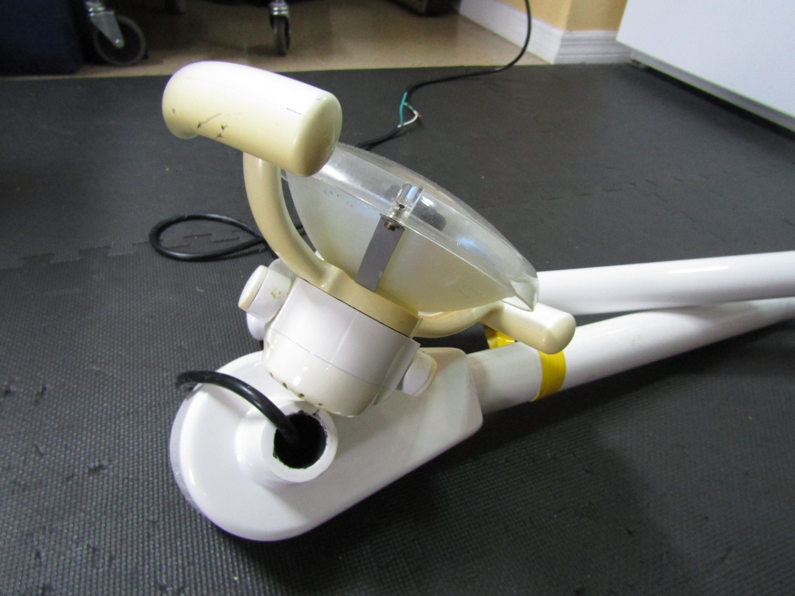 Lucent Dental Operatory Light 115V 60 Hz 61W