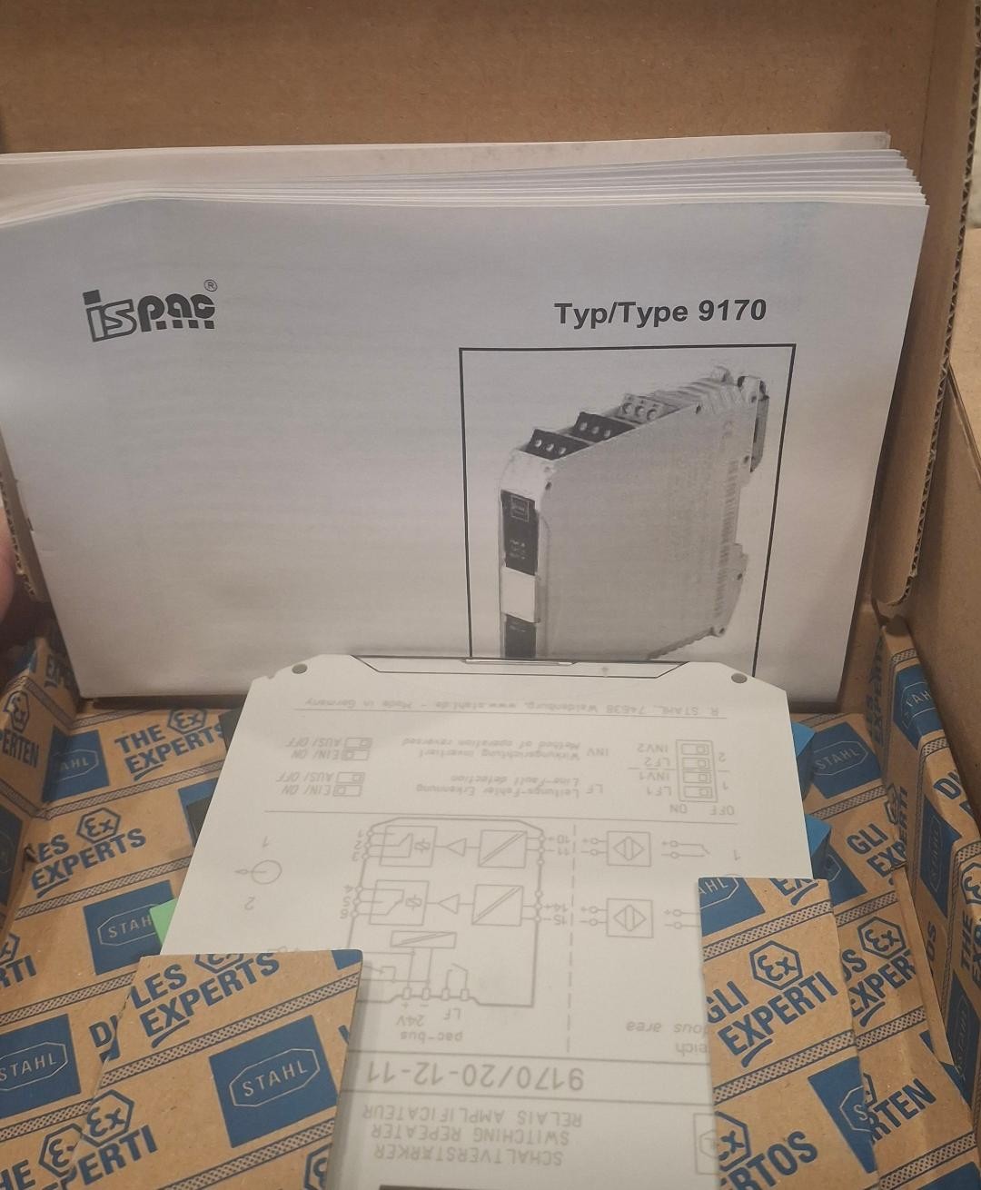 STAHL 9170/20-12-11, Switching Repeater lotof 2 new open box