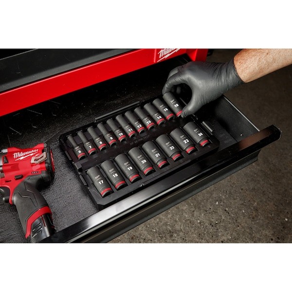 Milwaukee Tool 49-66-6816 19 Pc. Shockwave Impact Duty 3/8″ Drive Metric Deep