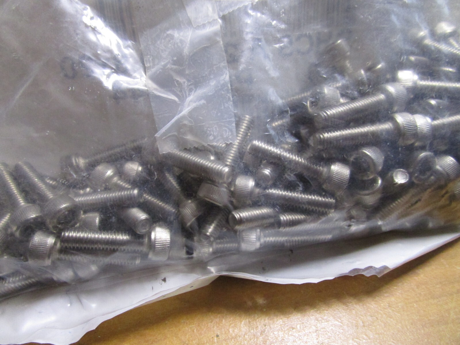 (100) M5-0.8 x 20mm ISO 4762/DIN 912 Hex Grade A2-70 SS Socket Cap Screws