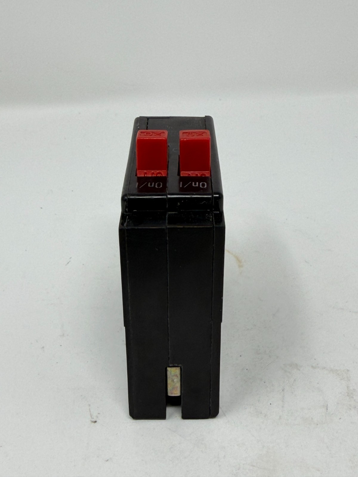 Westinghouse BD2020 20/20A 2-Pole Circuit Breaker 120V