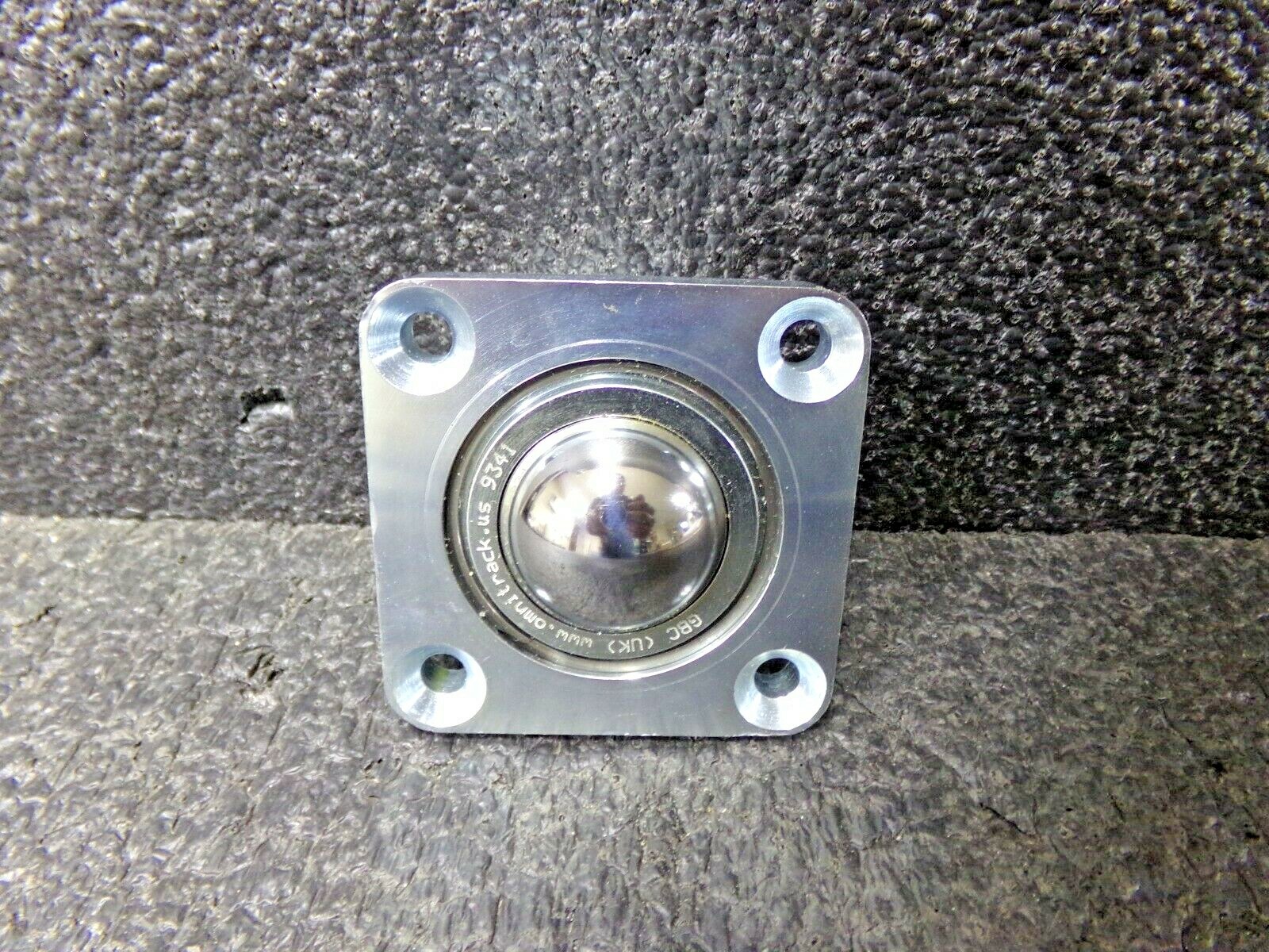 Omnitrack 1-1/2 Inch Diameter, Square, Chrome Steel Ball Transfer(DC)