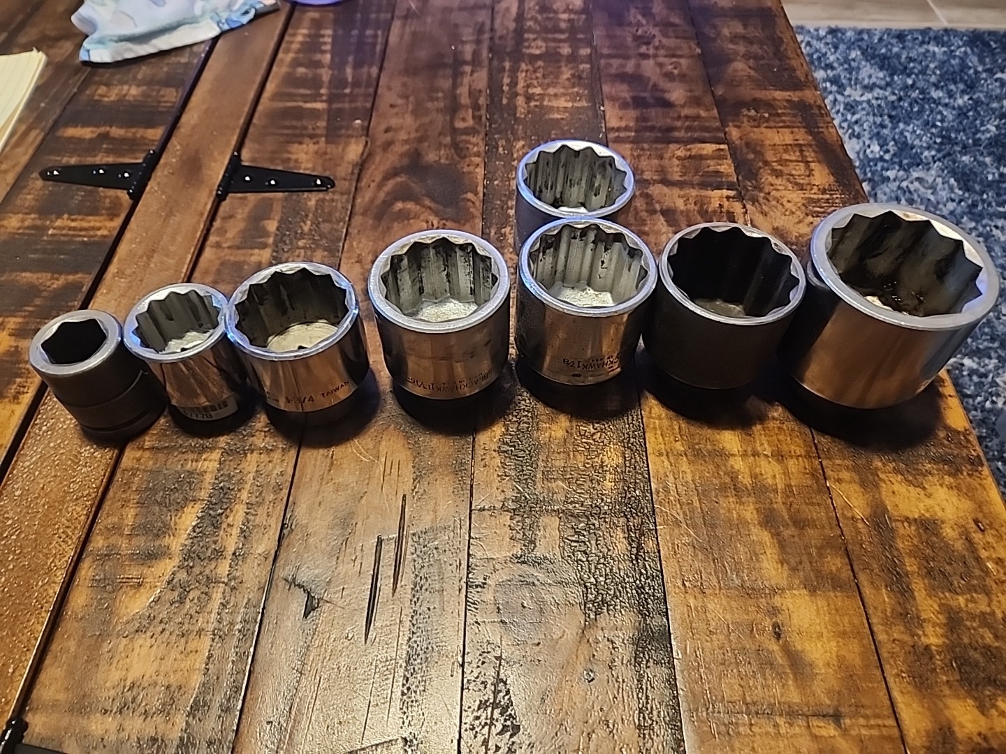 8x 3/4″ DRIVE Sockets, 2-1/4″, 2′, 2x 1-7/8″, 1-13/16, 1-3/4, 1-5/16, 15/16 Fs