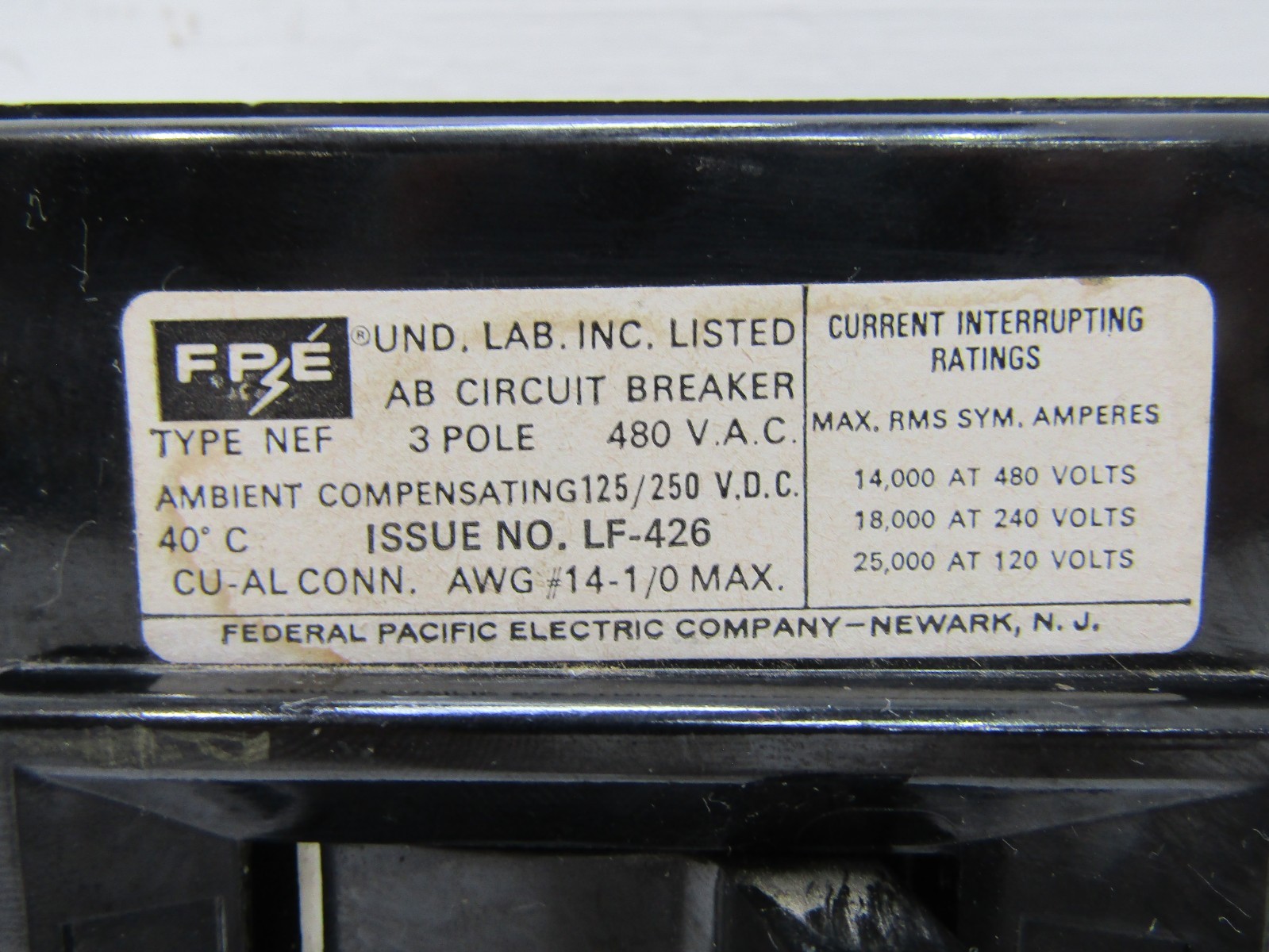FPE Federal Pacific NEF433100 100 Amp 480V 3-Pole NEF AB Circuit Breaker 100A 3P