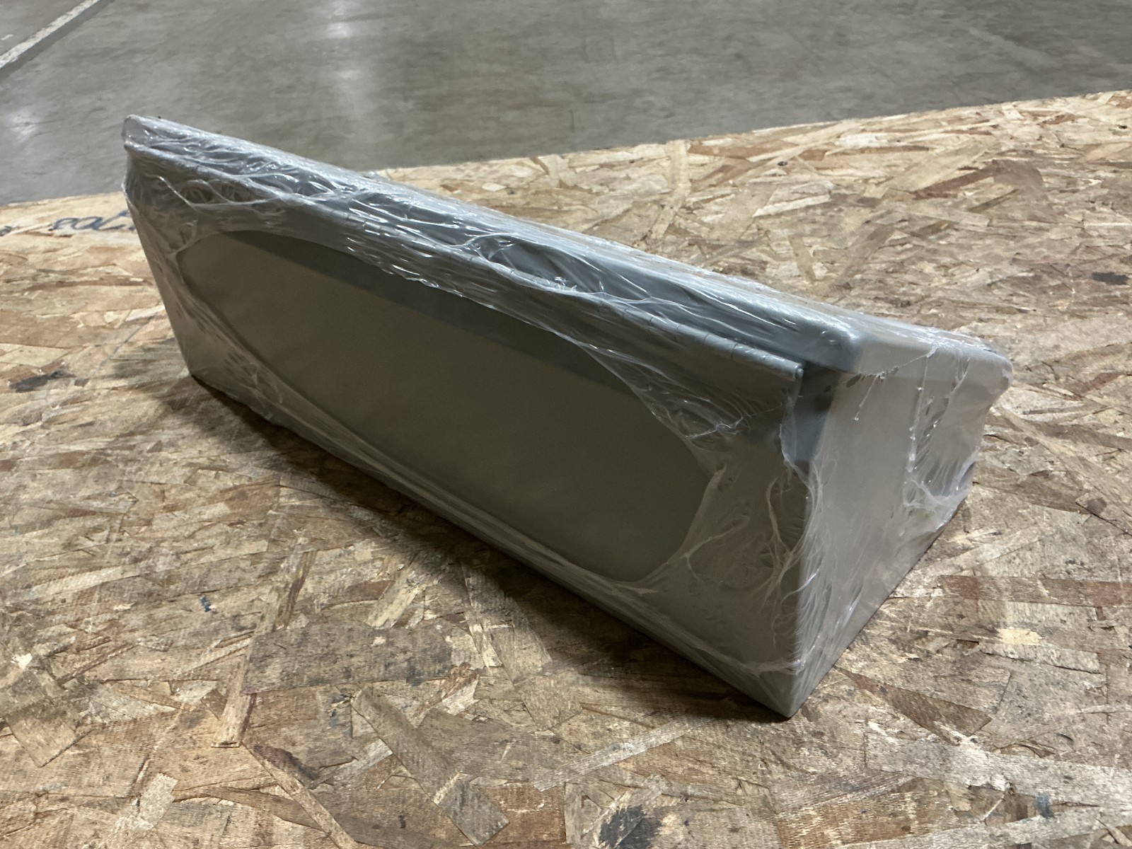 New nVent Hoffman C8C20 Consolet Enclosure Gray 8″x20″x7.09″ 59510