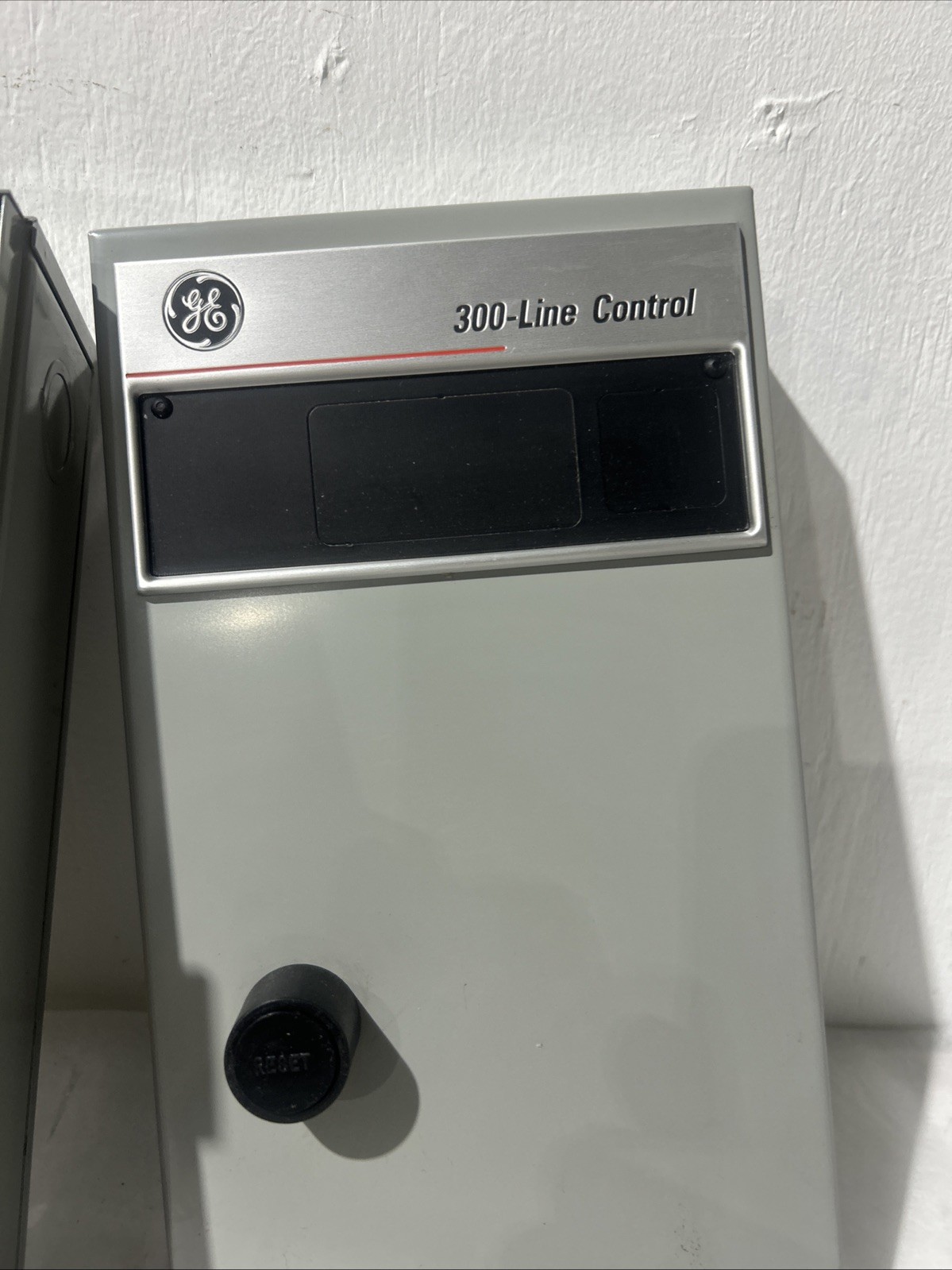 GE Magnetic Starter Cr306c123acwa . 300- Line Control. Ac Or Dc Thermal Overload
