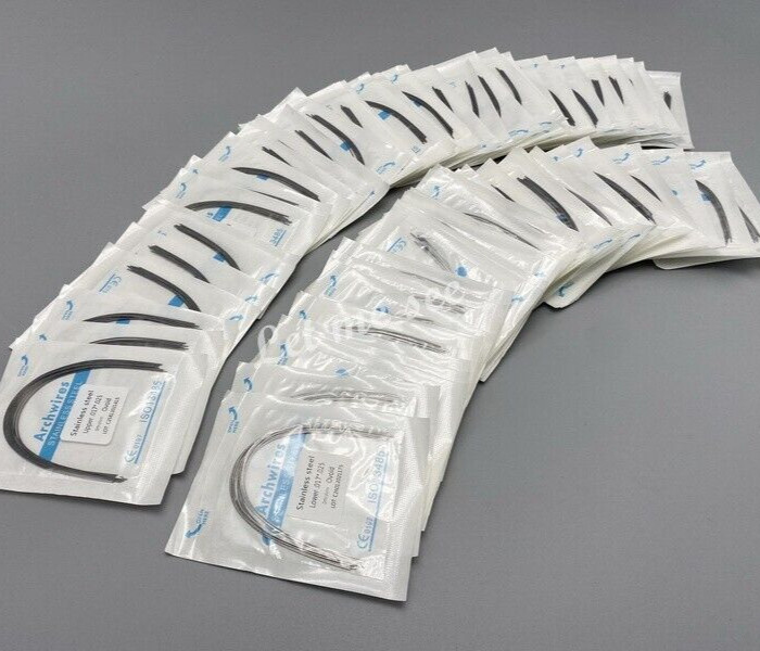 Dental Orthodontic Arch Wire Stainless Steel Round Rectangular Ovoid / Natural