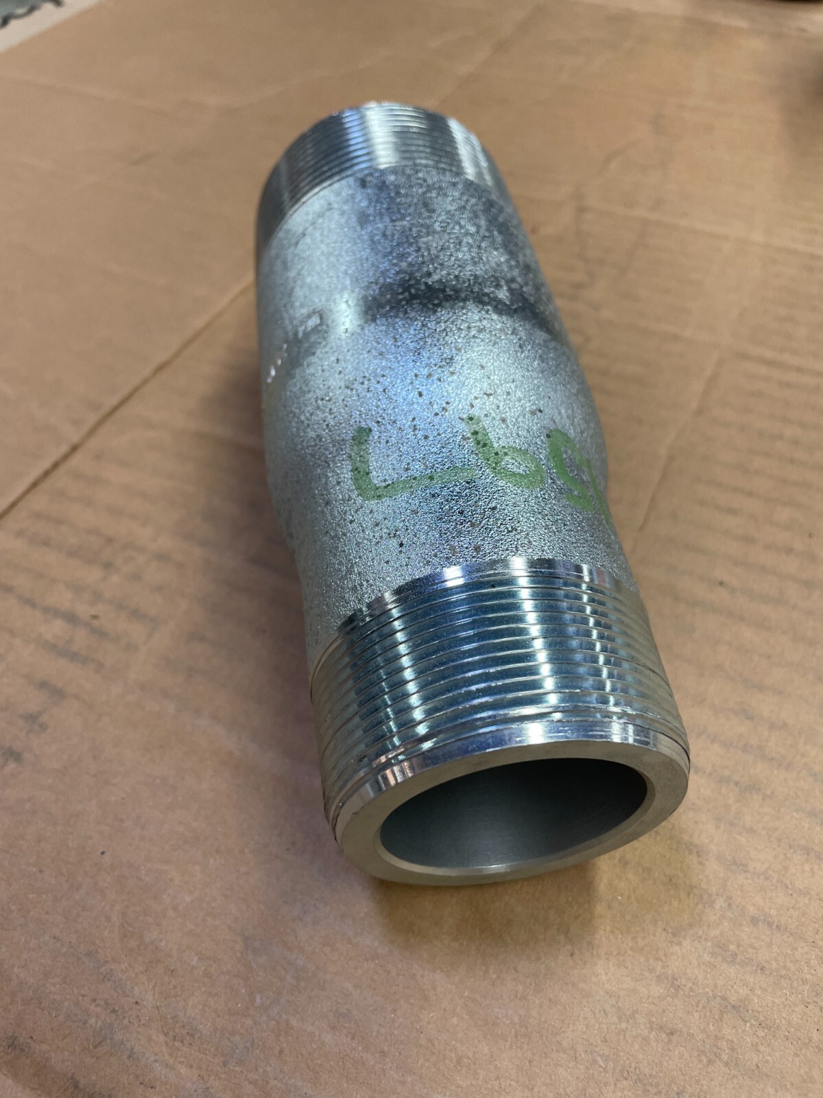 SWAGE NIPPLE 2-1/2″ x 2″ Schedule 160 Concentric Thread Both End A234 WPBN SP95