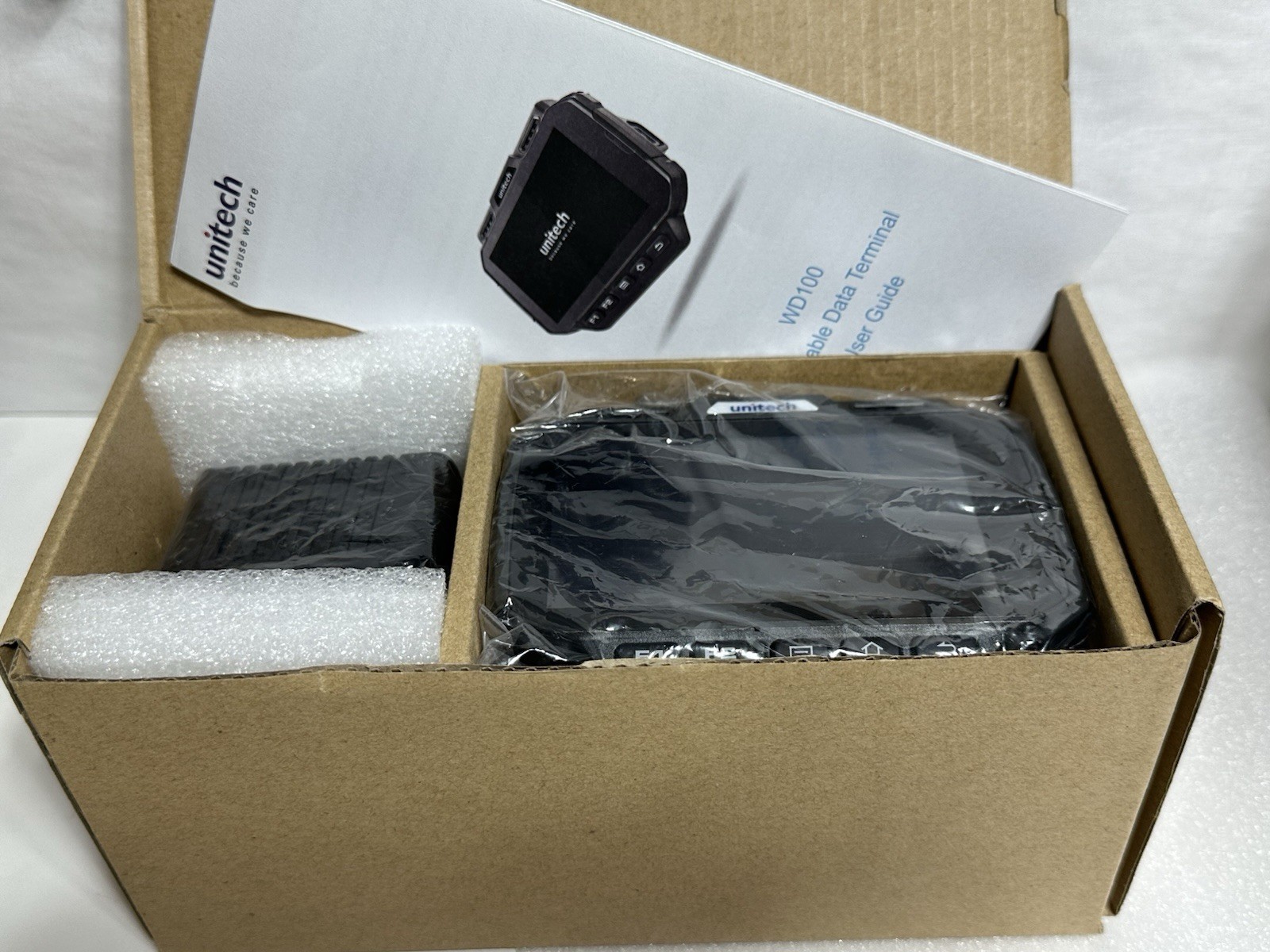 Unitech WD100-0AWRUMSG Wearable mobile computer scanner ANDROID 7.1 – FREE SHIP