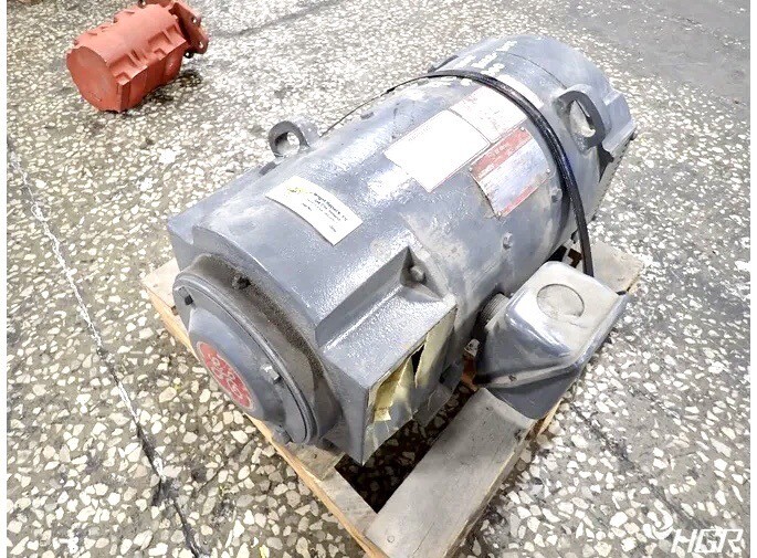 GE Kinamatic DC Electric Motor 20 HP, 1750/2300 RPM, 500 V, 5CD164MA012A136 NICE