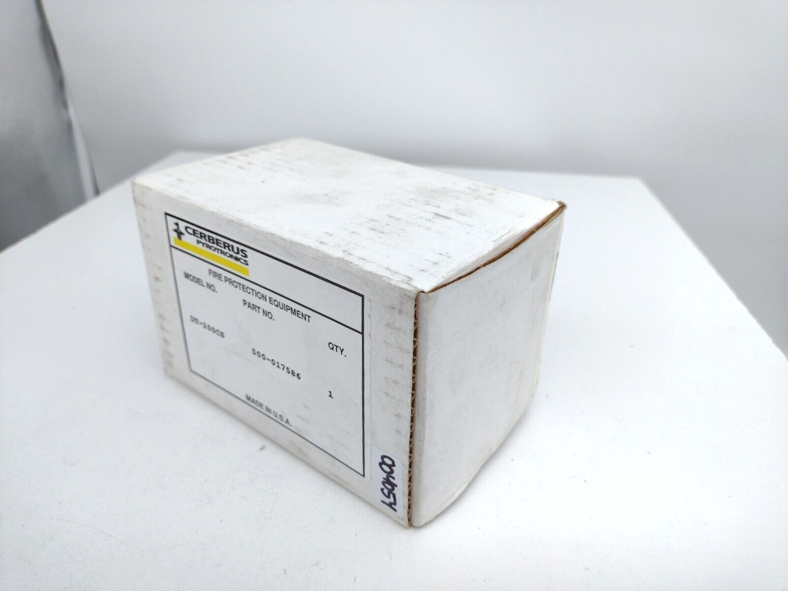 Siemens Cerberus Pyrotronics DT-200CS Thermal Detector Part #500-017586