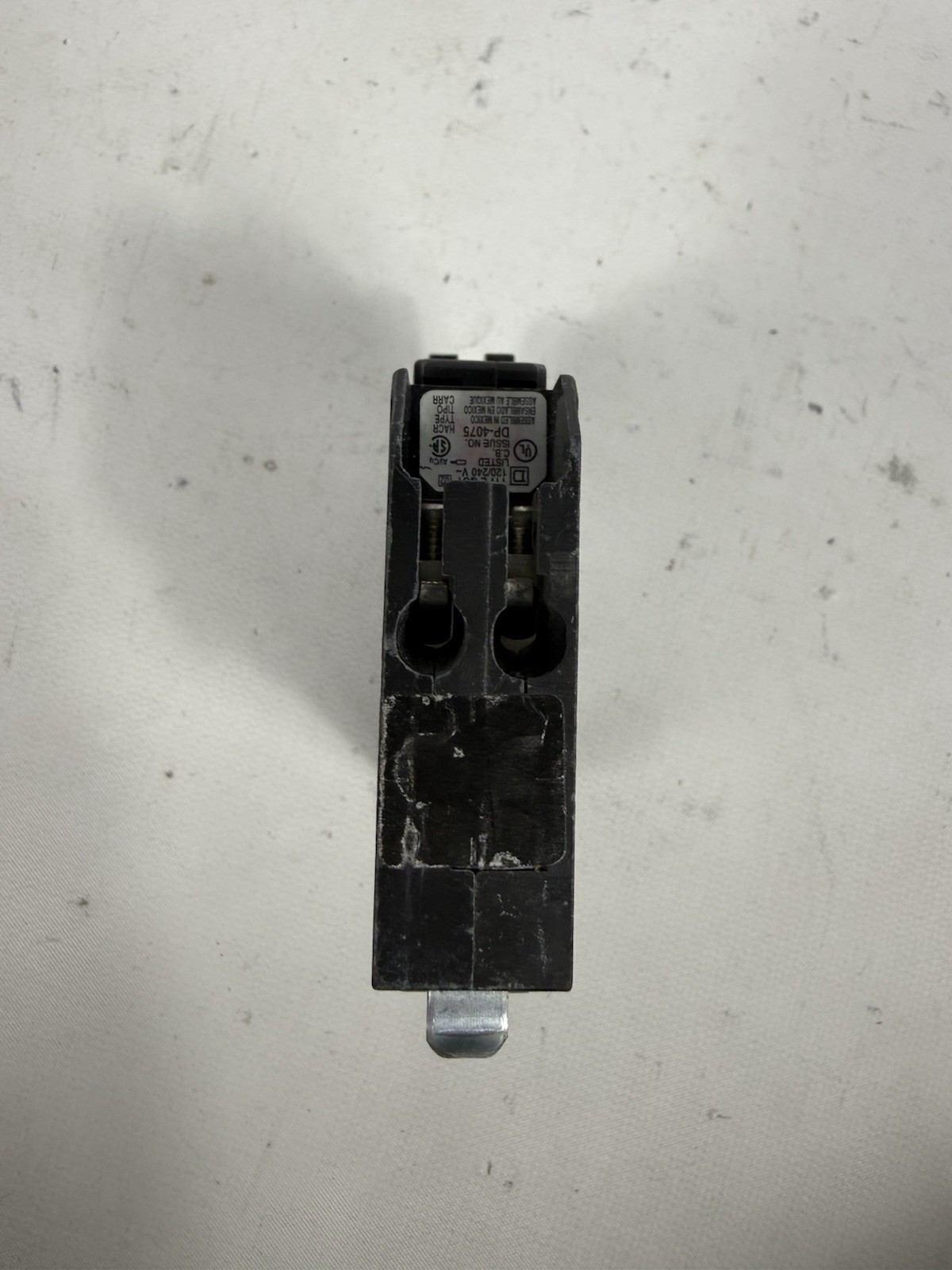 NEW Square D QOT2020NC, TWIN, Tandem, 1 Pole, 20 Amp Circuit Breaker 20A NO HOOK