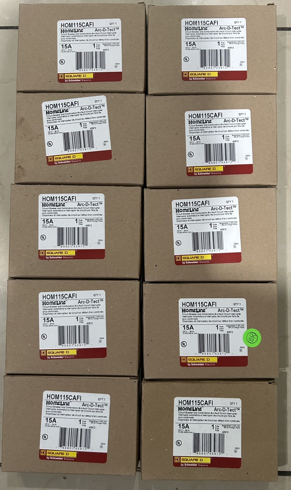 10 pcs 15 Amp SQUARE D HOMELINE HOM115CAFI
