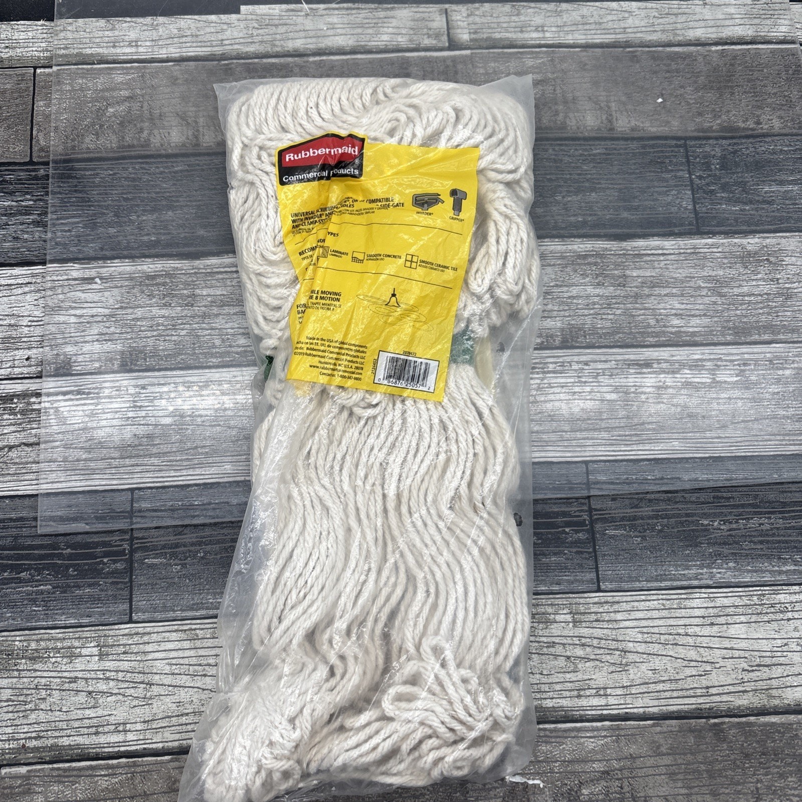 Rubbermaid Commercial Products #24 Scrubbing Cotton Mop Refill {F5}