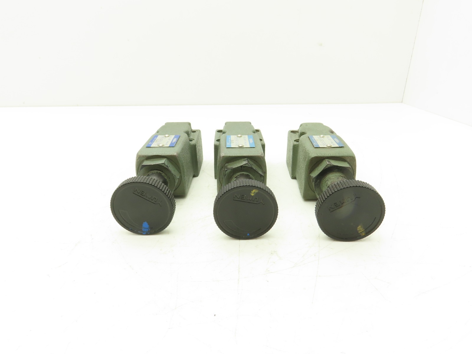 Yuken Kogyo DG-02-C-22 Hydraulic Relief Valve Module Lot of 3