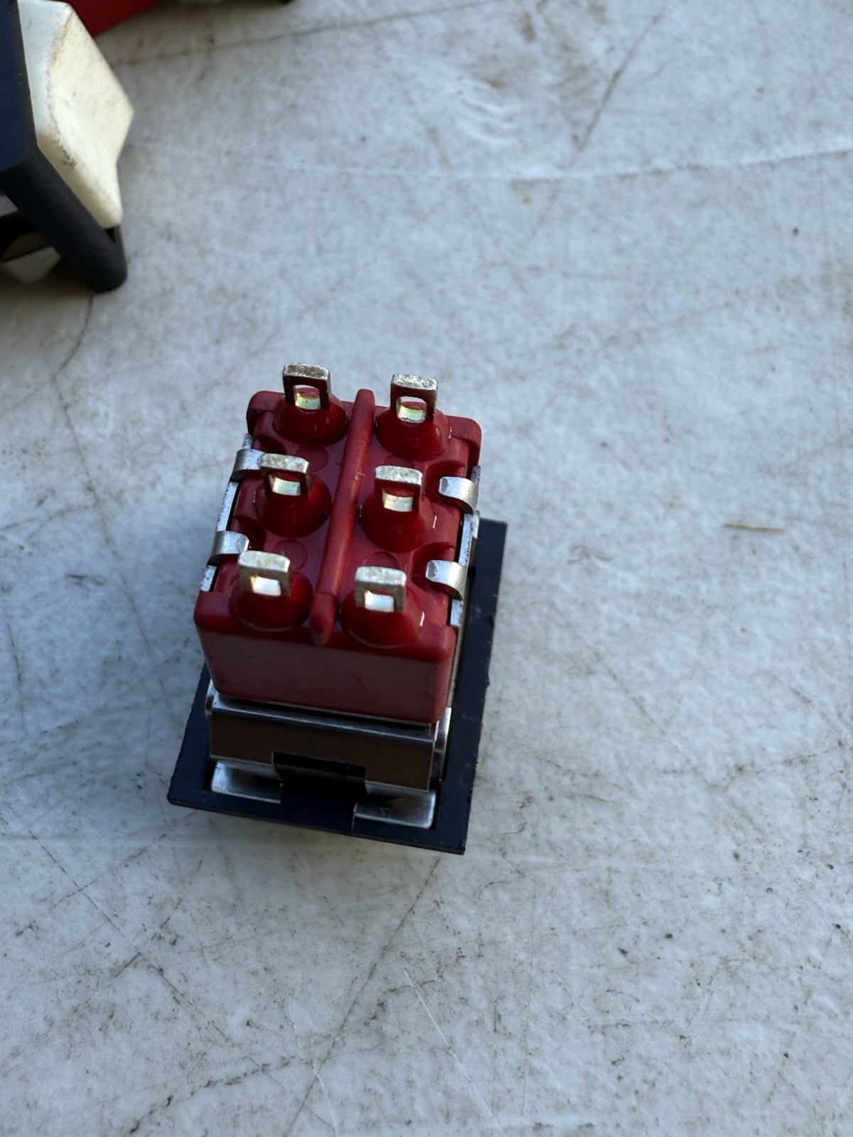 C&K Rocker Switch ON/ON (5pcs)