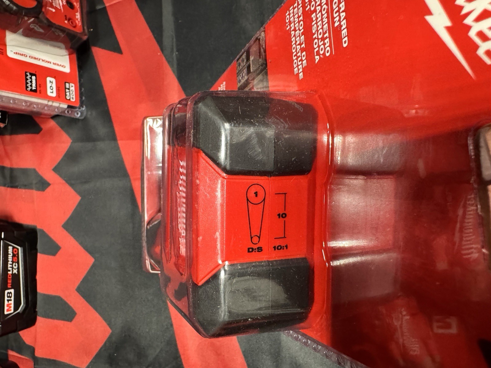 Milwaukee 2267-20E Infrared Digital Laser Thermometer 10:1 -22°F to 752°F