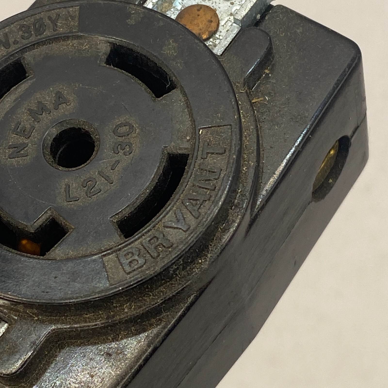 Bryant Nema L21-30 Locking Receptacle 30A 120/208V Made in USA🔔