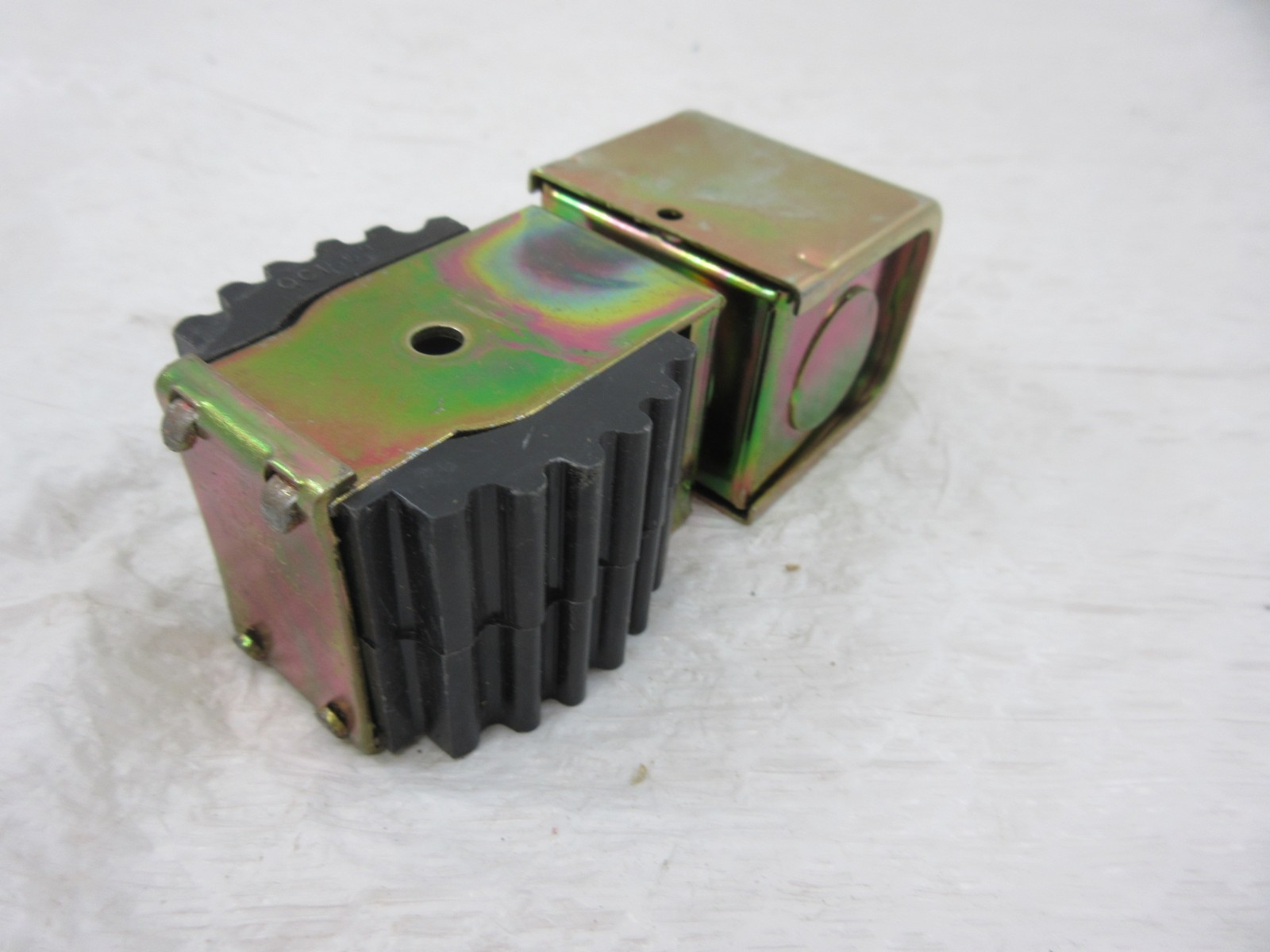 SPORLAN MKC-2 REFRIGERANT LIQUID LINE SOLENOID VALVE COIL 208/240 V NOS