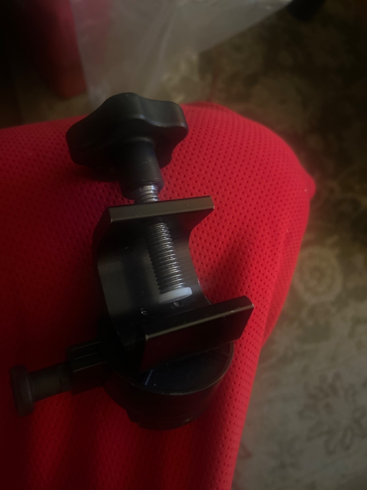 Medfusion 3500 4000 22-1050-51 Pole Clamp Rotating Mount