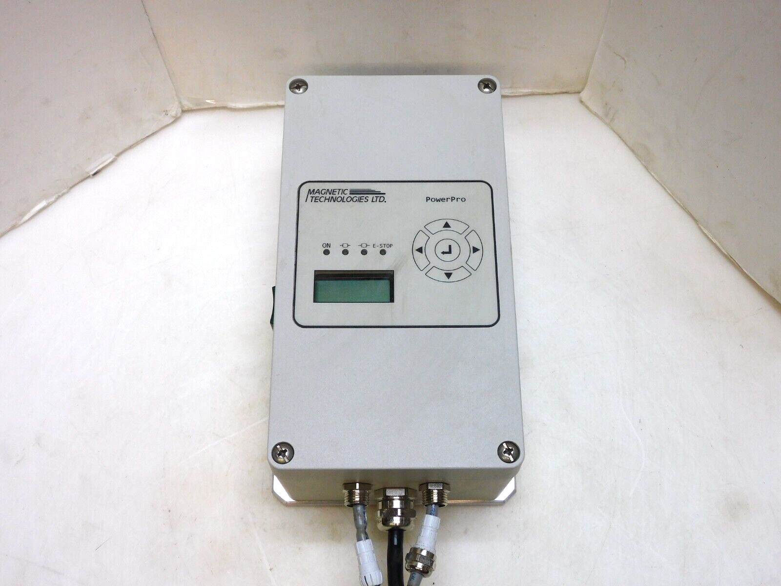 MAGNETIC TECHNOLOGIES MPP24-IV POWER PRO POWER SUPPLY
