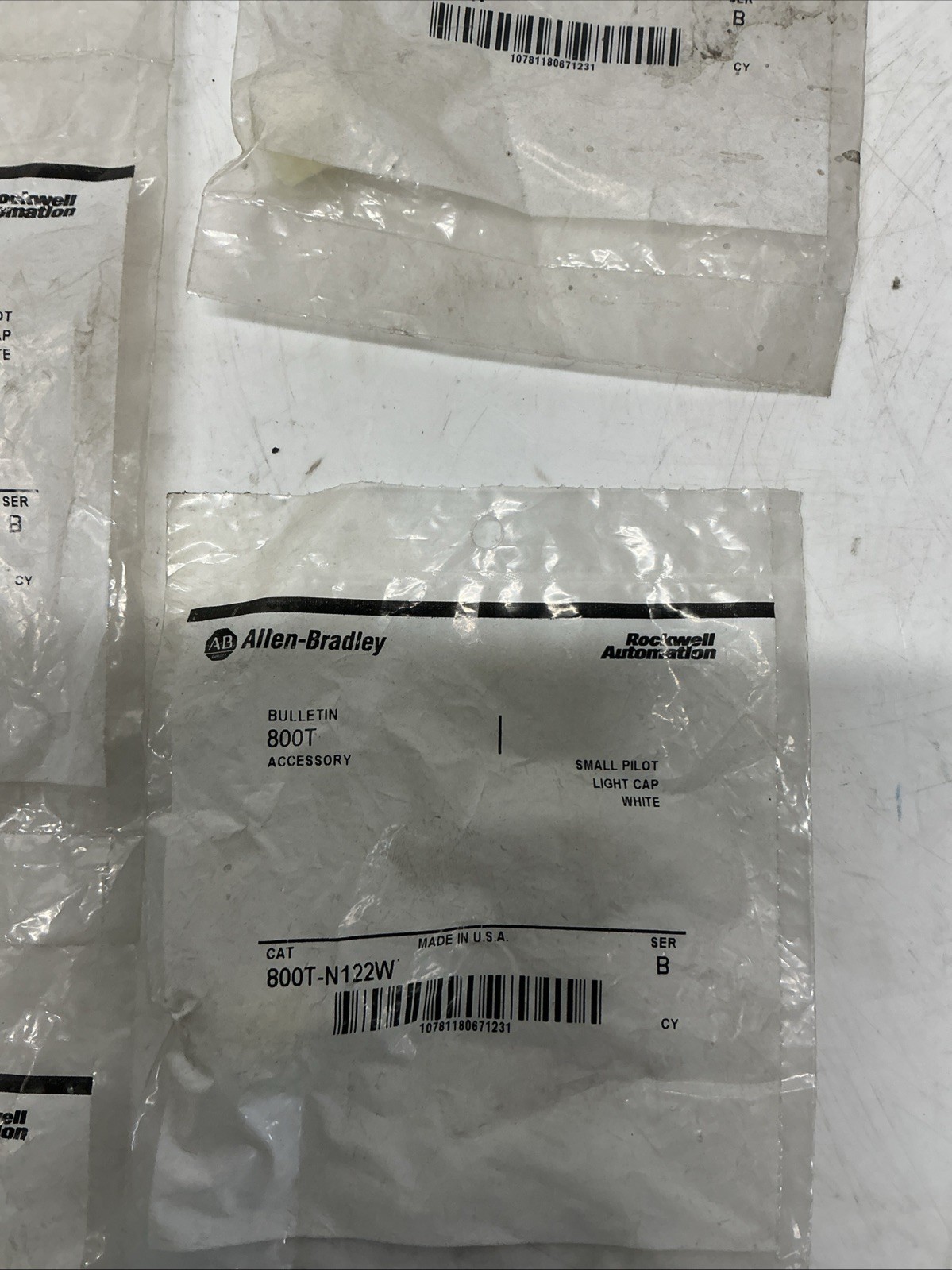 LOT OF 6 ALLEN BRADLEY 800T-N122W SERIES B PILOT LIGHT CAP WHITE X-782