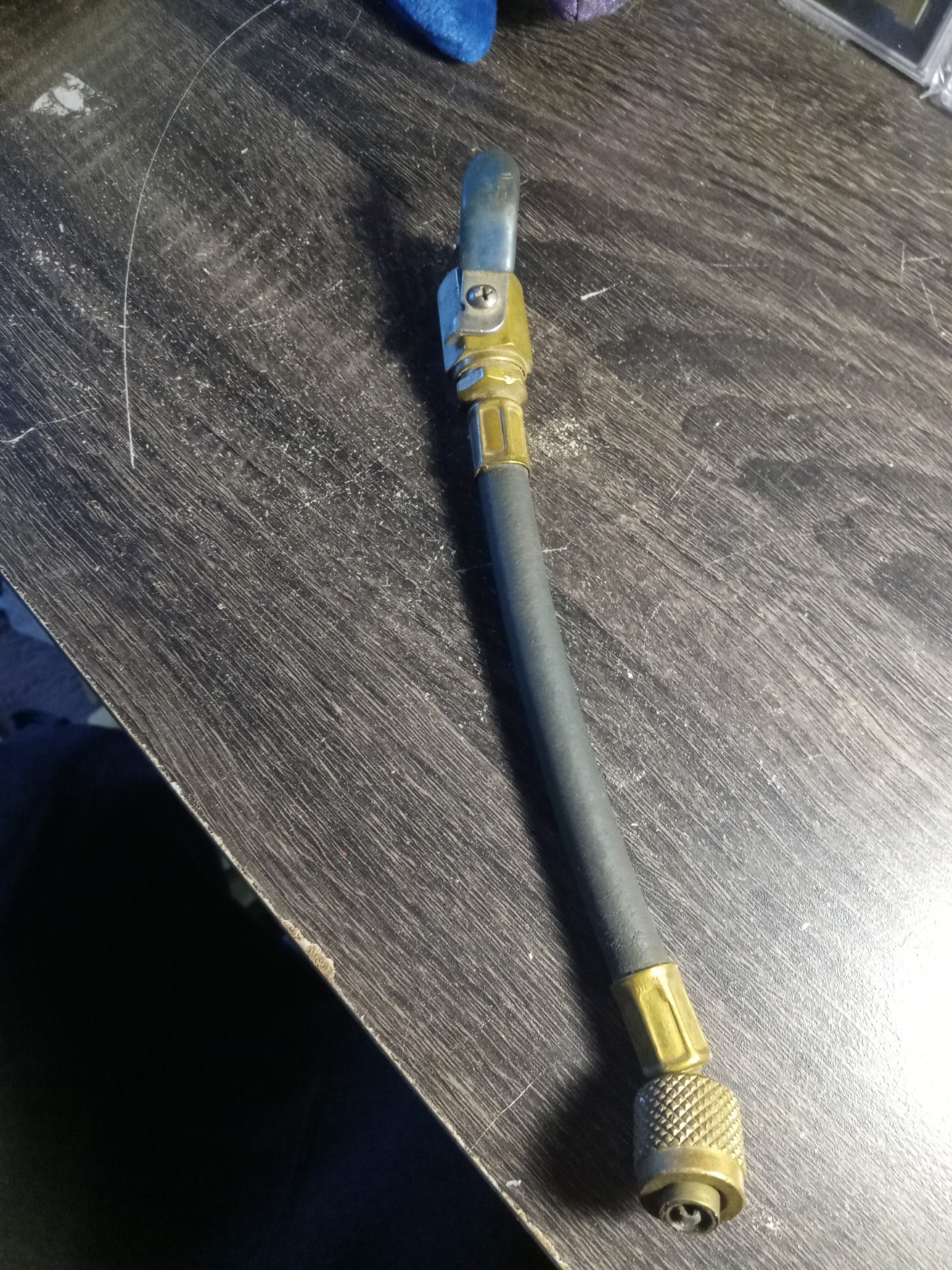 YELLOW JACKET 800 PSI AIR CHARGE HOSE 9 INCH