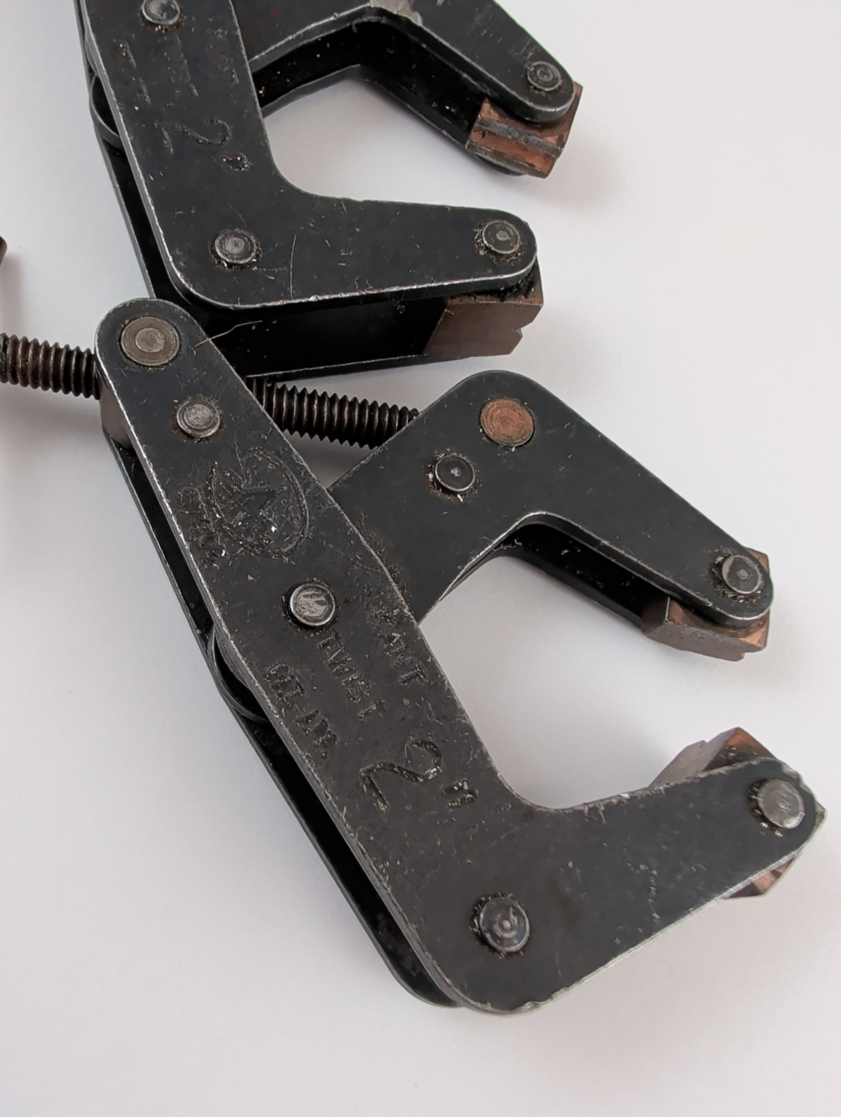 Set of 2 Kant Twist 405 2″ Cantilever C Clamps T-Handle Welding Machinist 67405