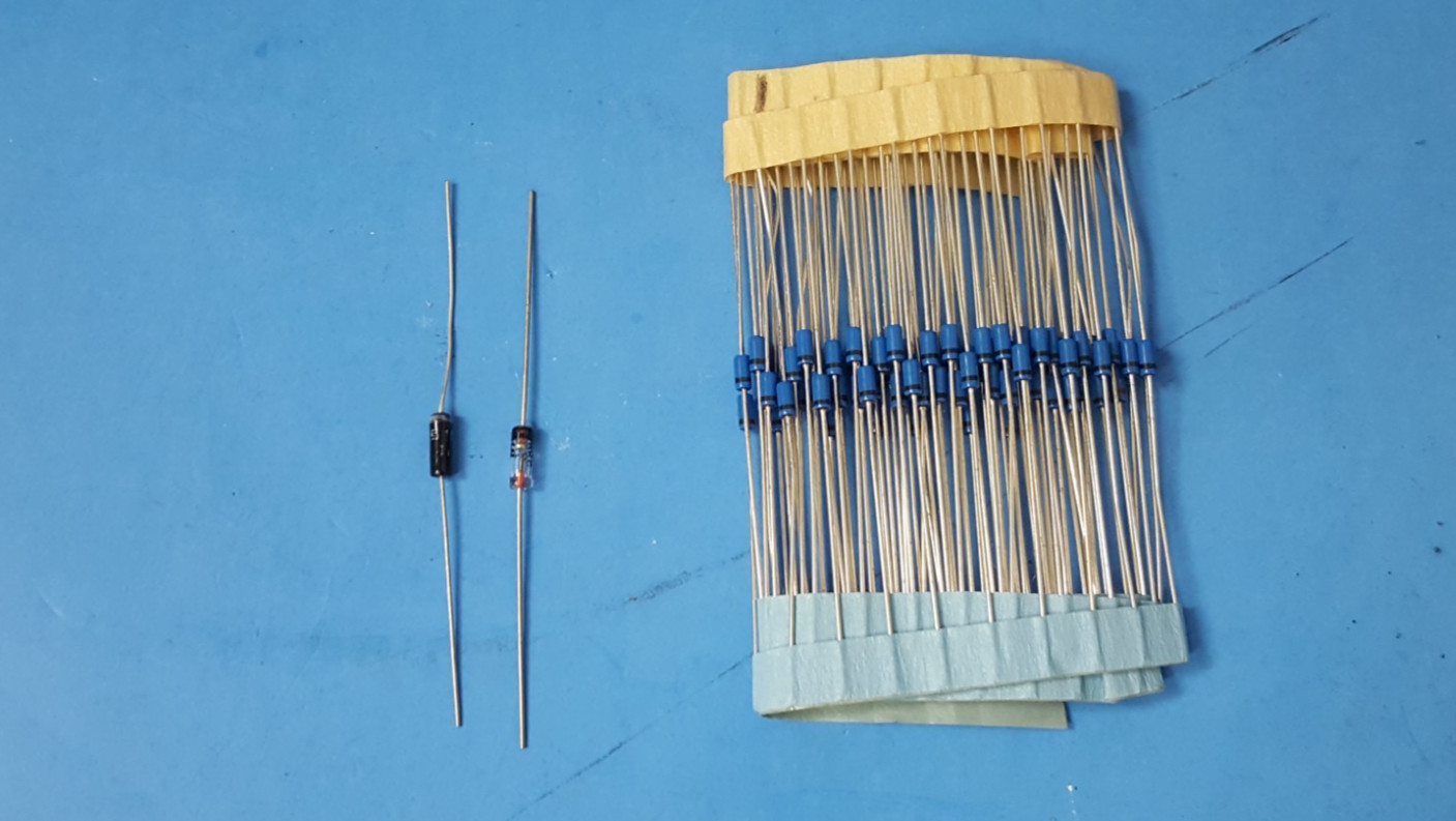 10pcs- DIODE, 1N270, ITT/BKG/GS/GERMANIUM, RF DIODE, DO-7