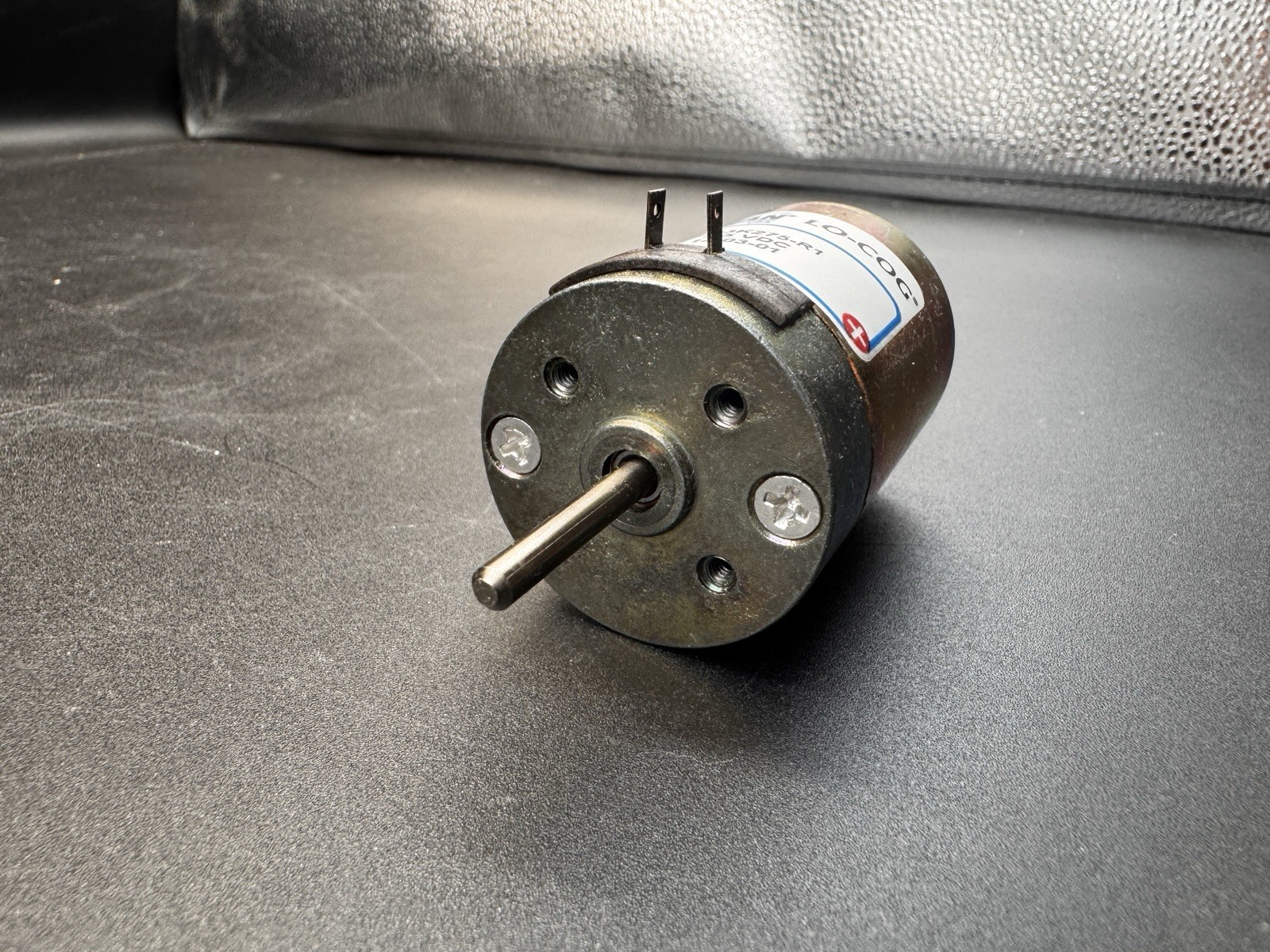 PITTMAN 9433K275-R1 MOTOR DUAL SHAFT 9.5 VDC 12-03-01 NEW