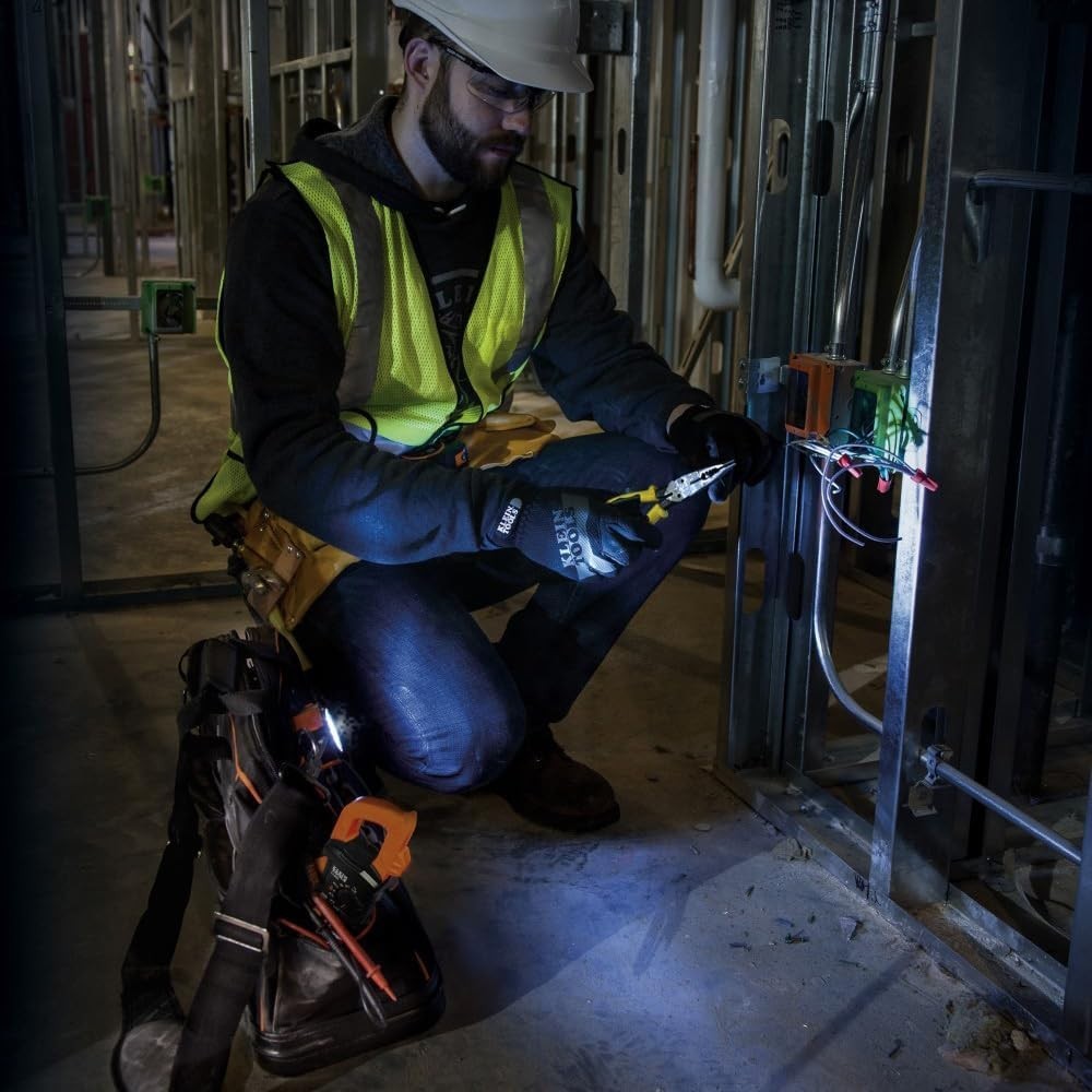 Heavy-Duty 1000V Digital Clamp Meter, TRMS 600A AC/DC with Complete Accessories