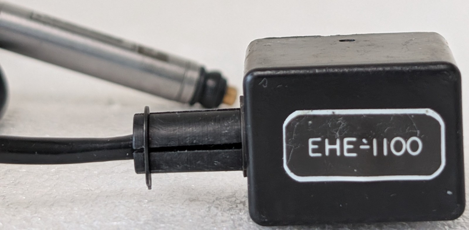 FEDERAL PRODUCTS 432 SERIES EAS-2350 GAGING AMPLIFIER with EHE-1100 GAGE HEAD